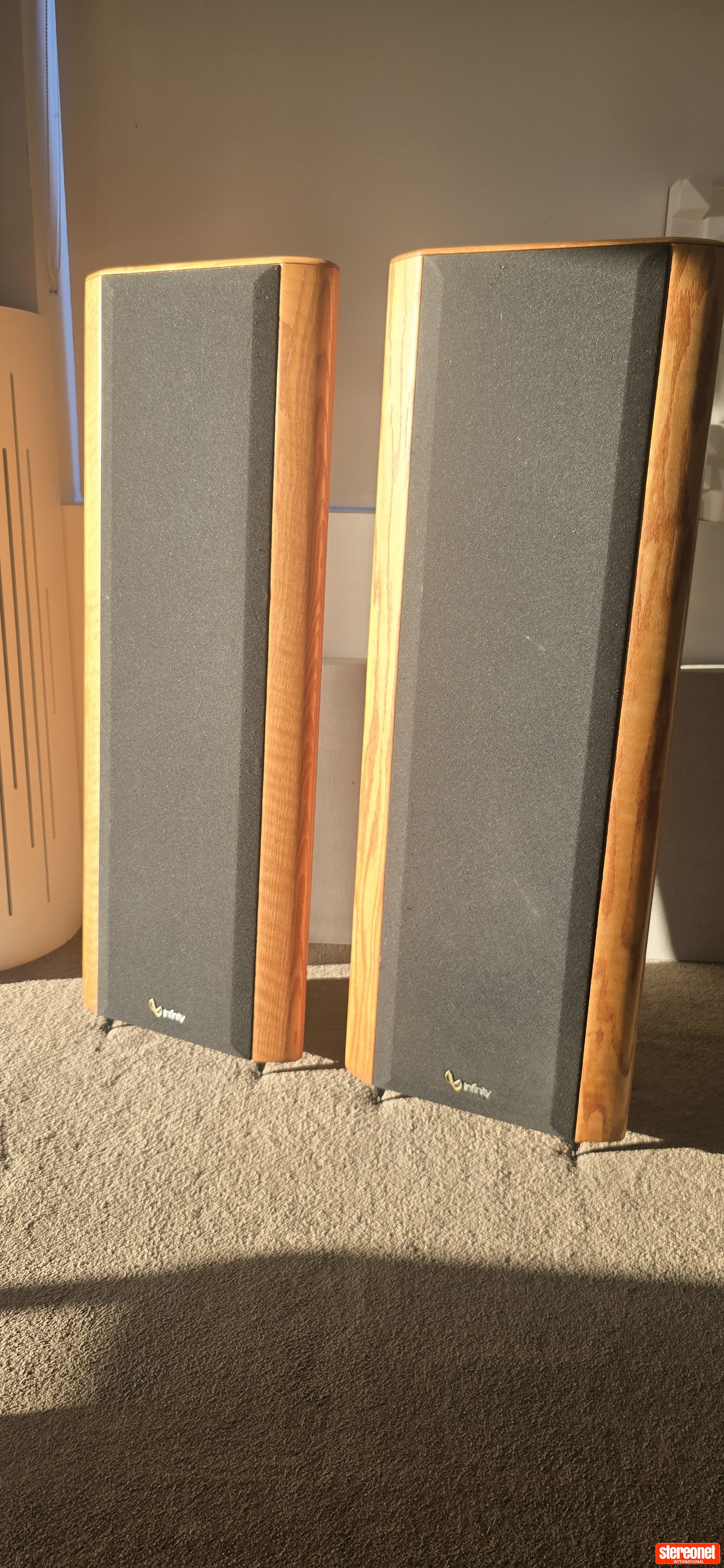 Infinity Renaissance 90 Floorstanding Loudspeakers