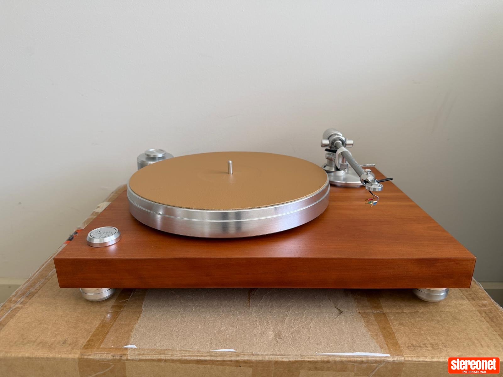 Acoustic Solid Wood Turntable