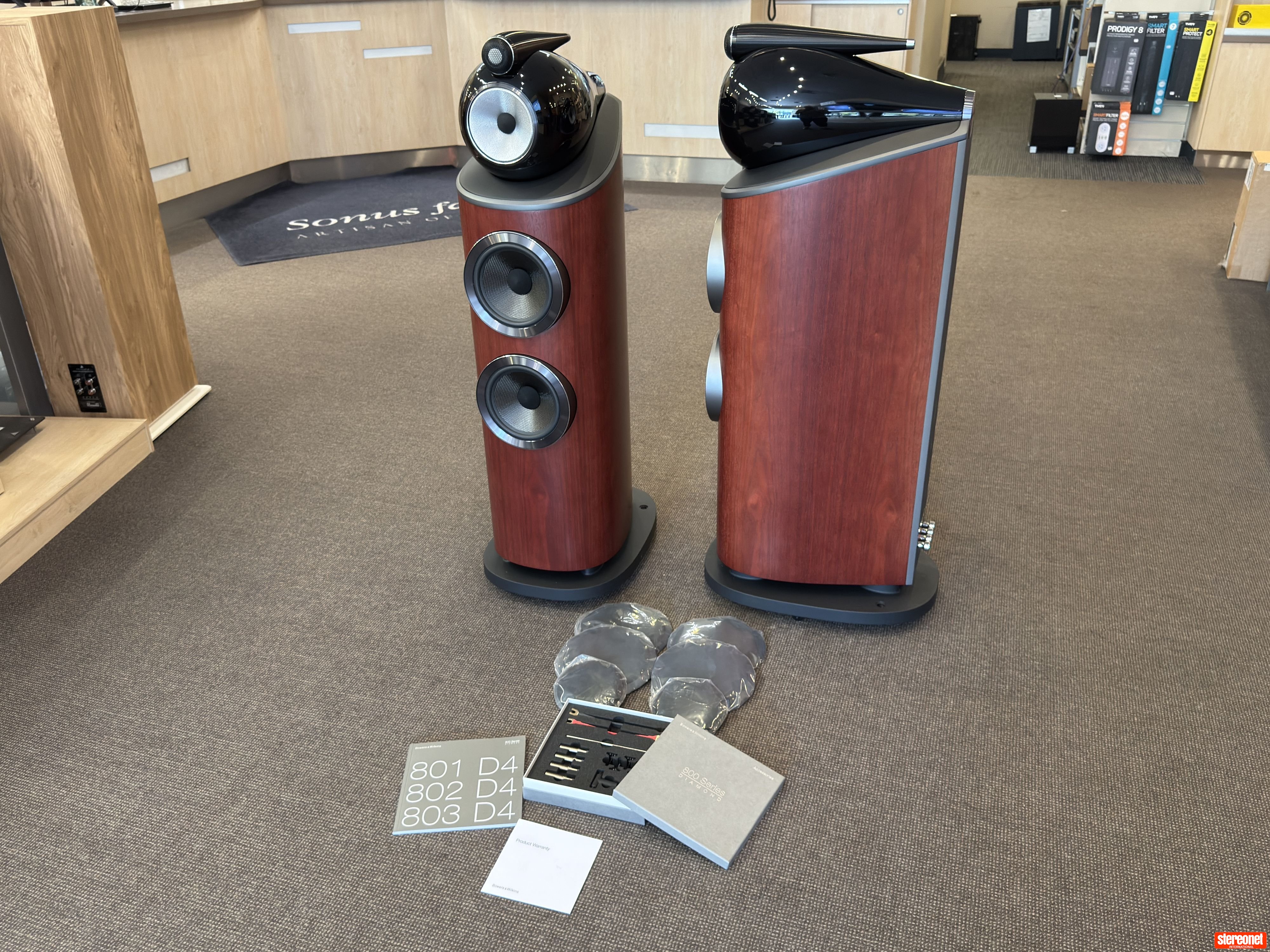 Bowers & Wilkins 803 D4 Floorstanding Loudspeakers