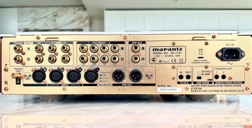 Marantz SM 11S1 and SC 11S1 Pre / Power Combination - Power