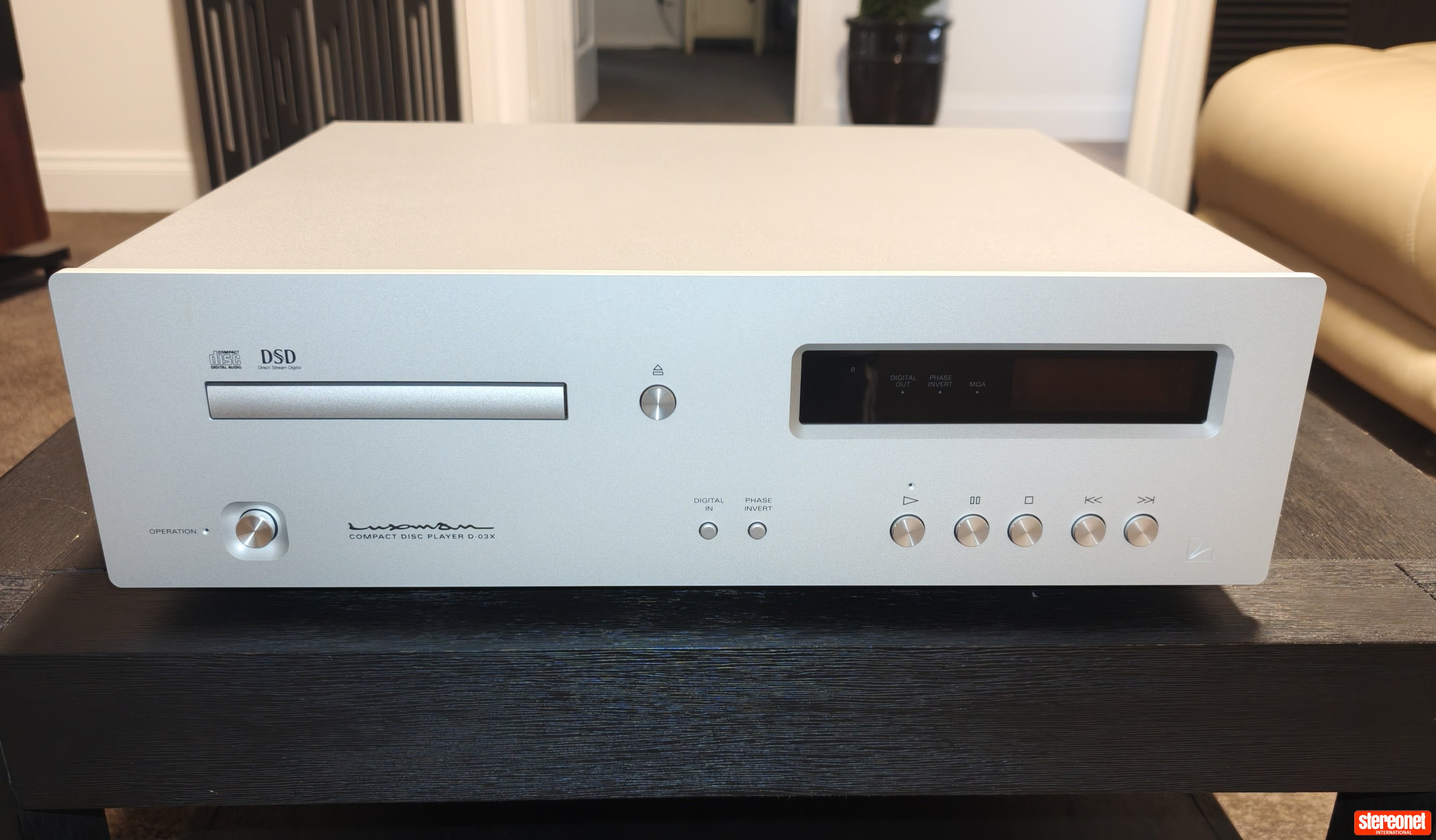 Luxman D-03X CD Player / DAC Combination