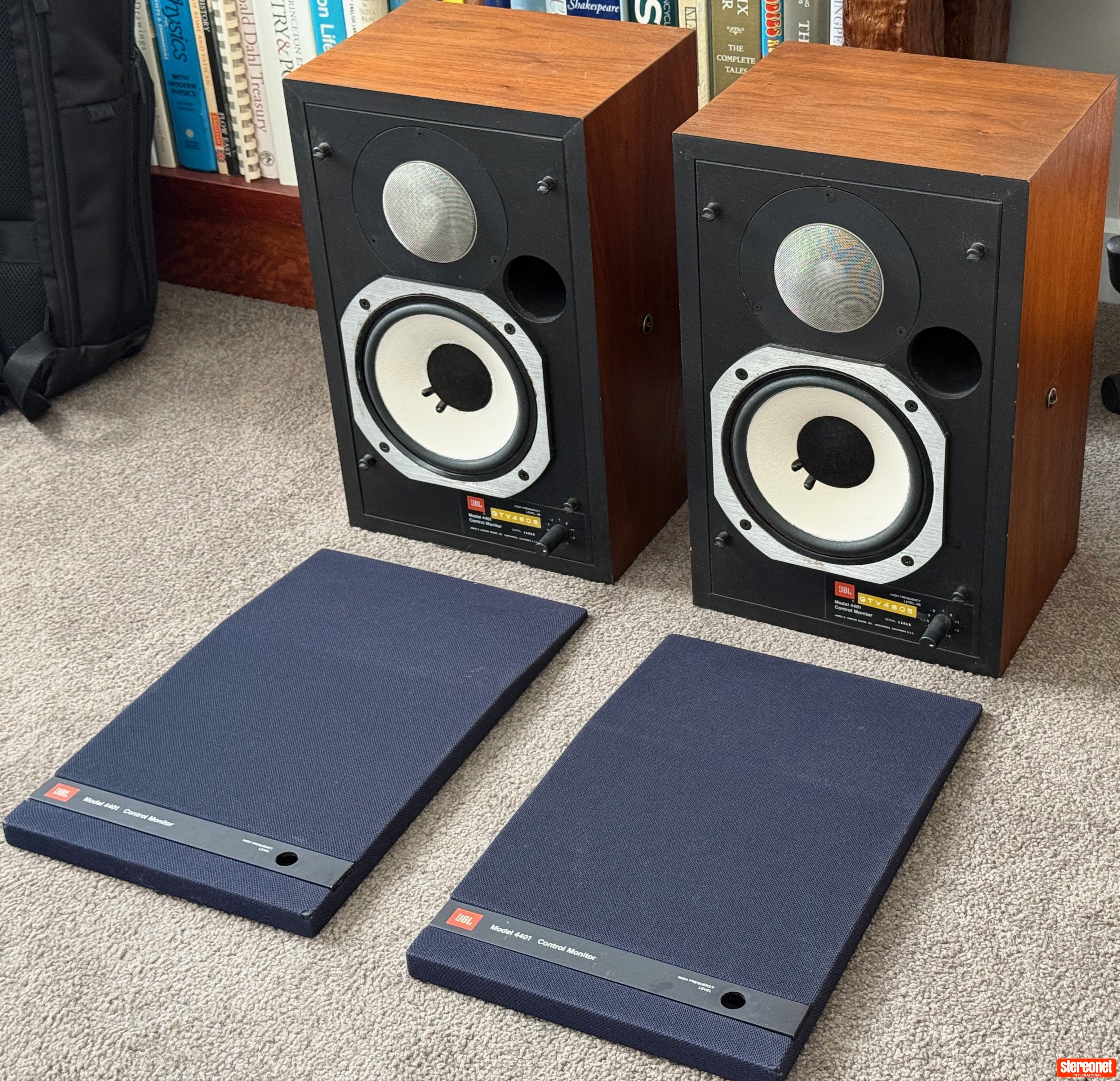 JBL モニター　4401 ペア JBL 4401 Studio Monitors - Bookshelf & Small Monitors - StereoNET