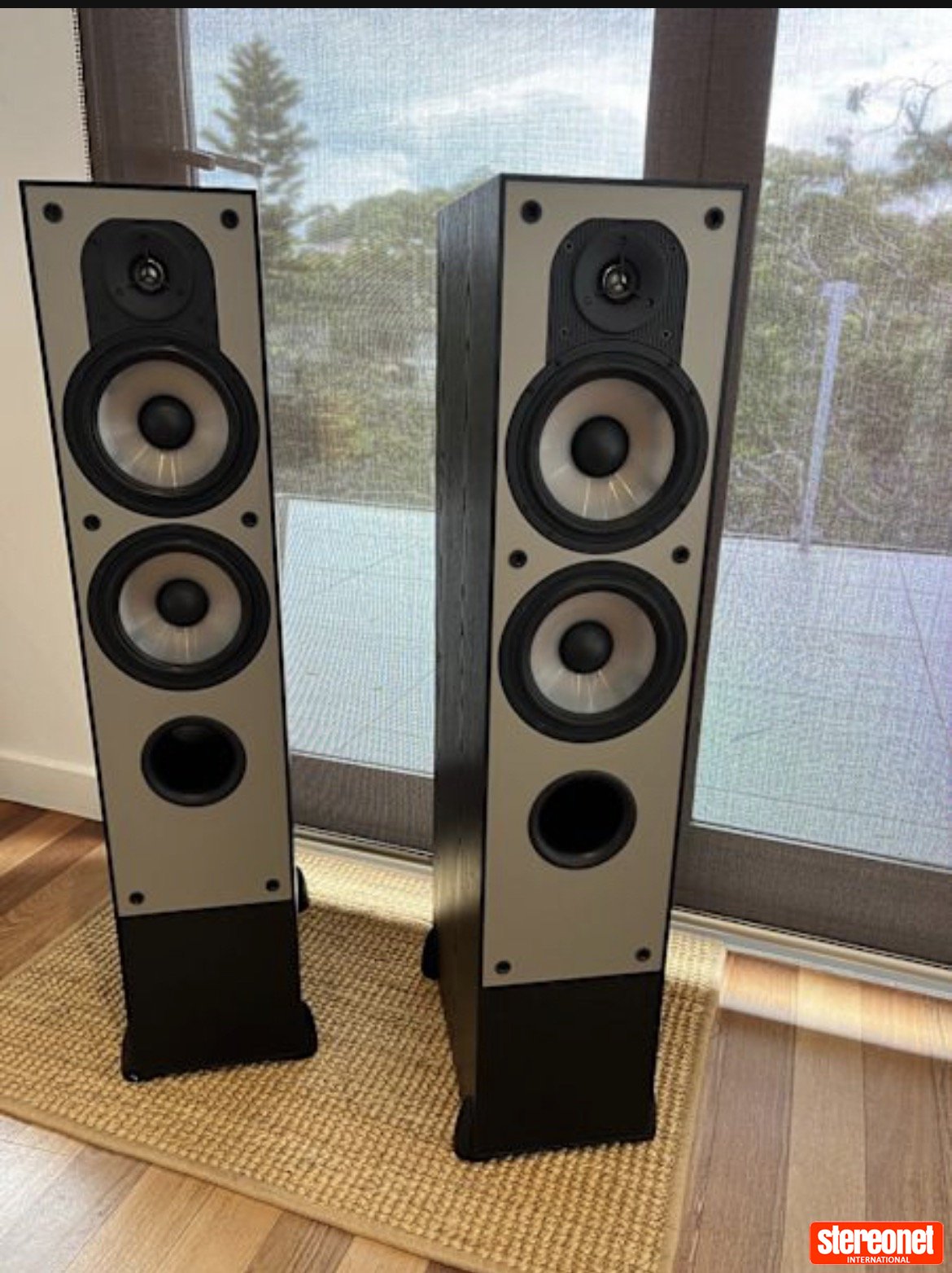 Paradigm Monitor 7 (v2) Floorstanding Loudspeakers