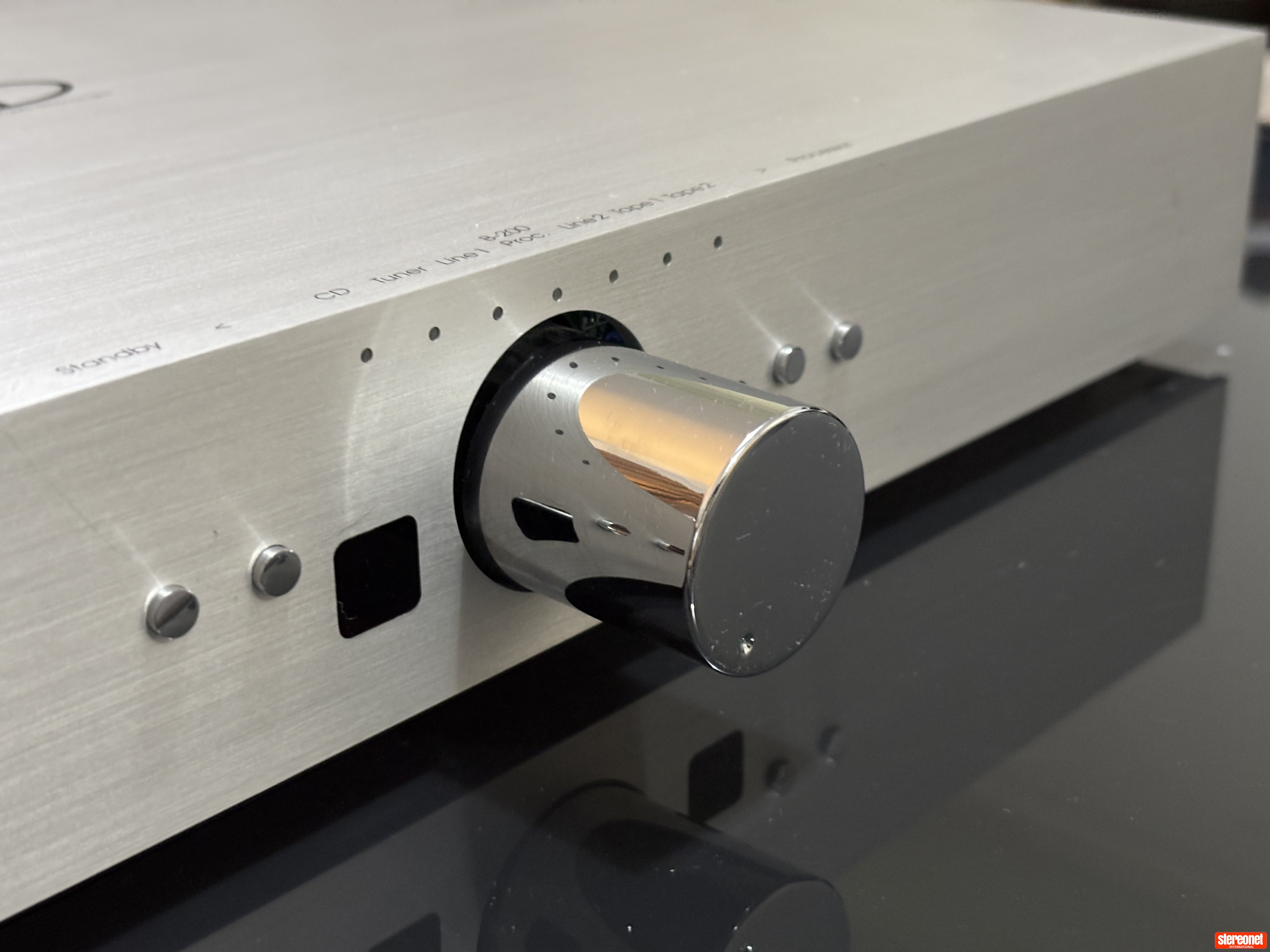 Densen Audio Technologies B-200 Pre Amplifier