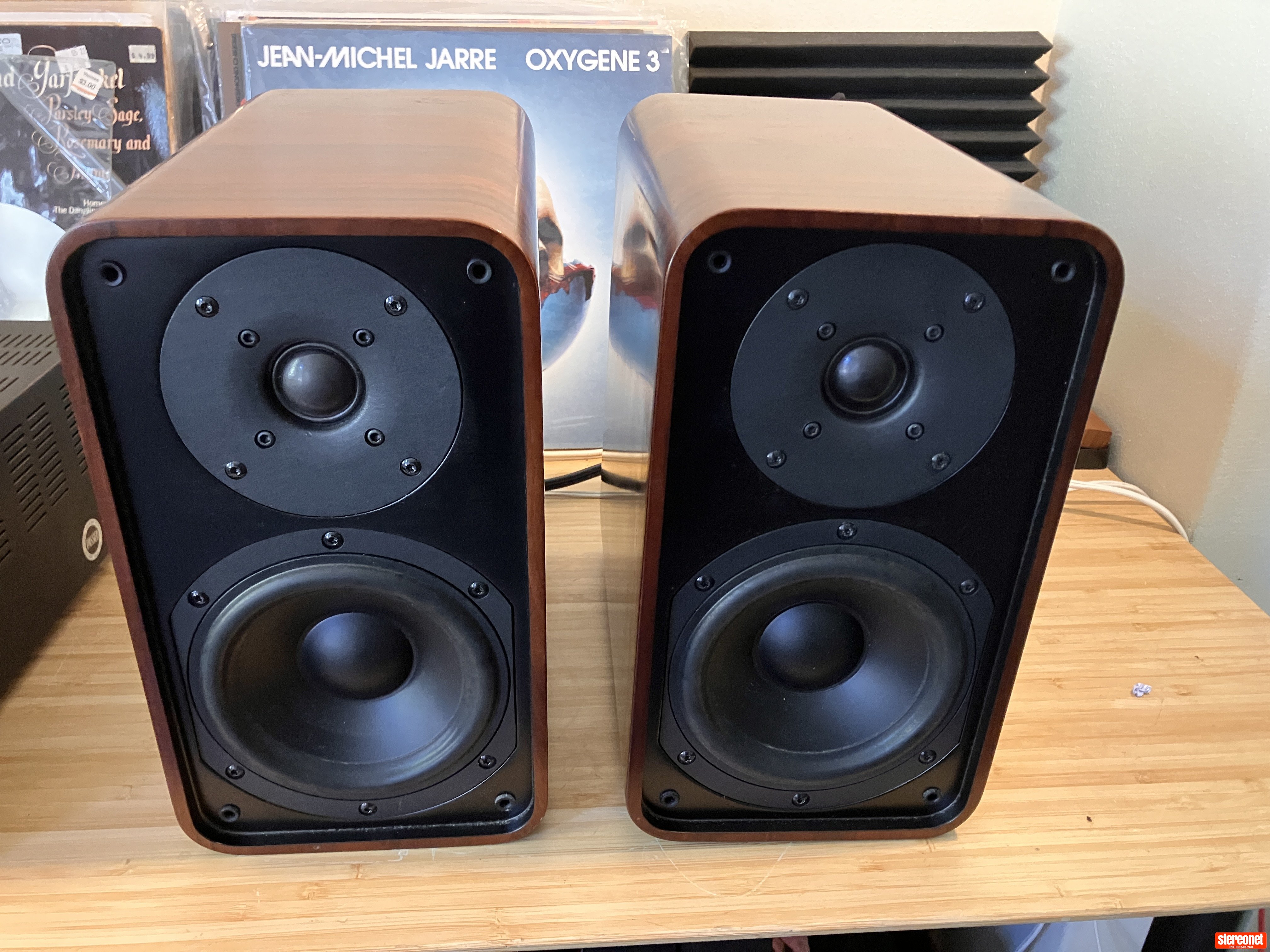 Peachtree Audio DS 5.5 Bookshelf Loudspeakers