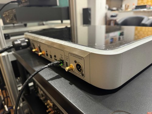 PS Audio Direct Stream Junior Digital Analog Converter (DAC)