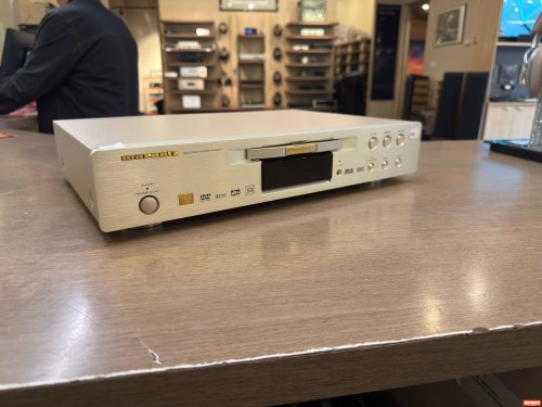 Marantz DV8400 SACD DVD Player