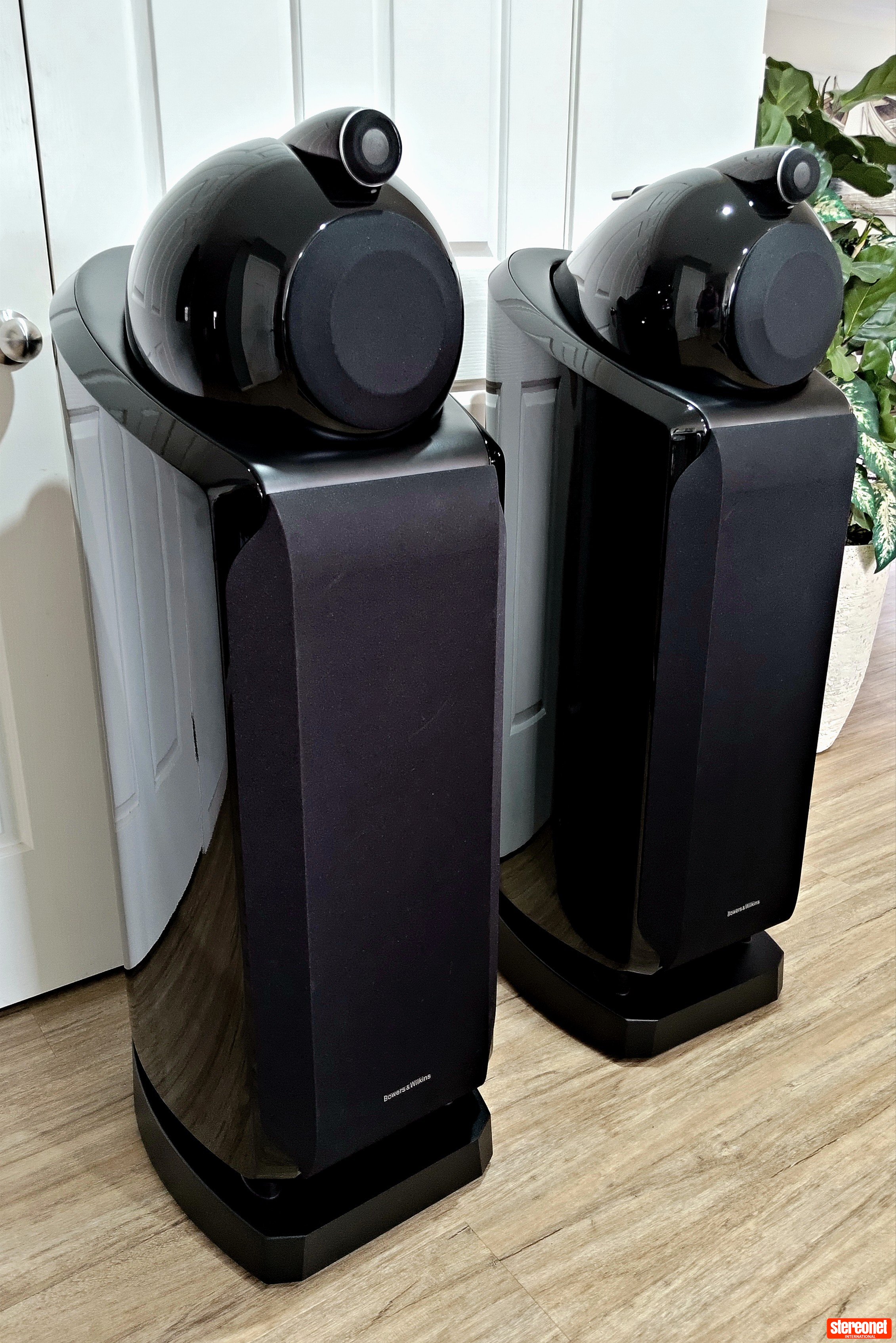 Bowers & Wilkins 802-Diamond D2 Floorstanding Loudspeakers ...