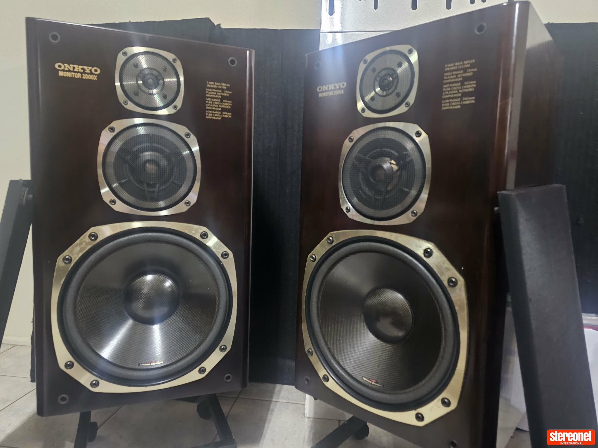 Onkyo 2000X Bookshelf Loudspeakers