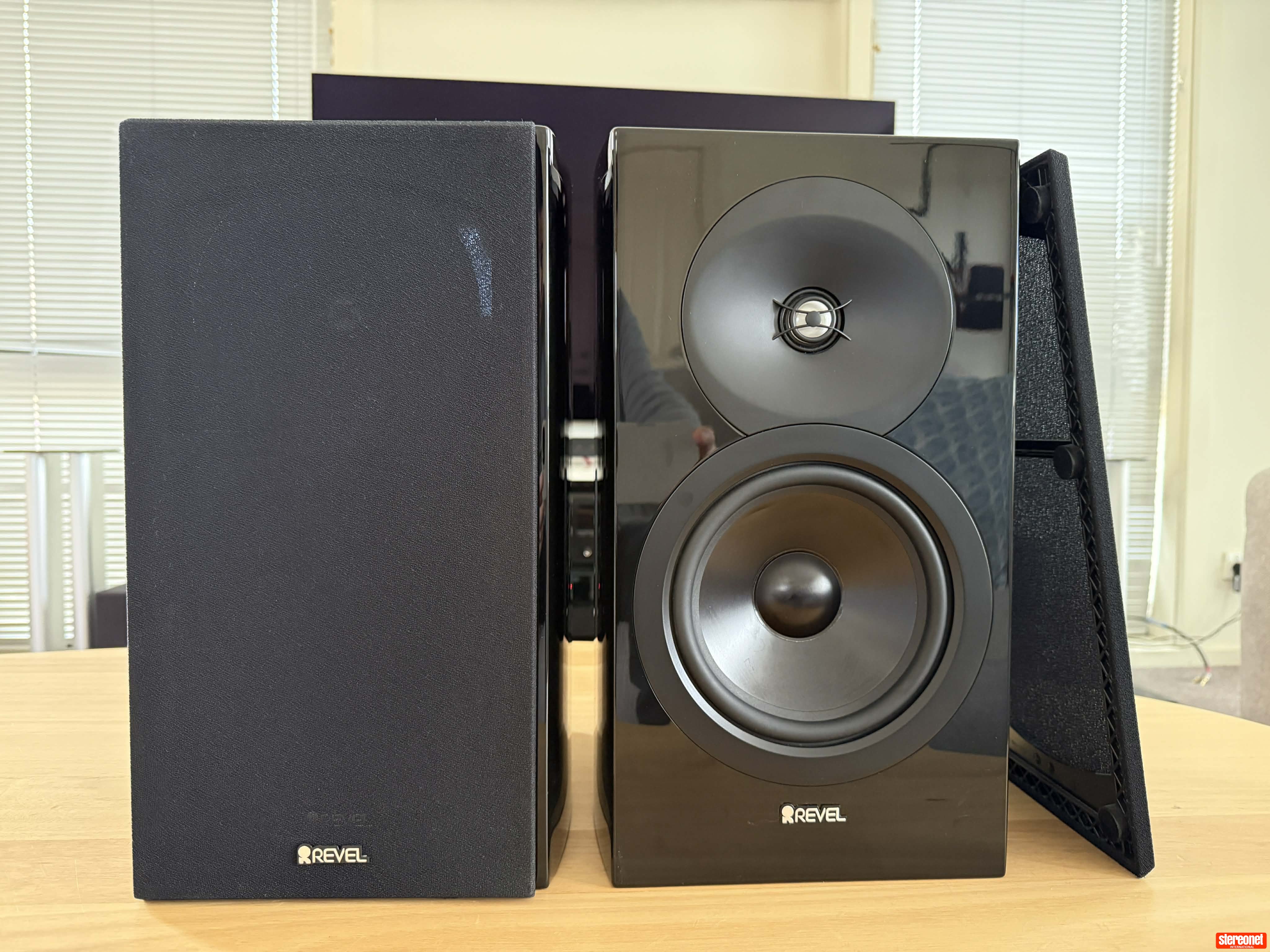 Revel Speakers Concerta2 M16 Standmount Loudspeakers