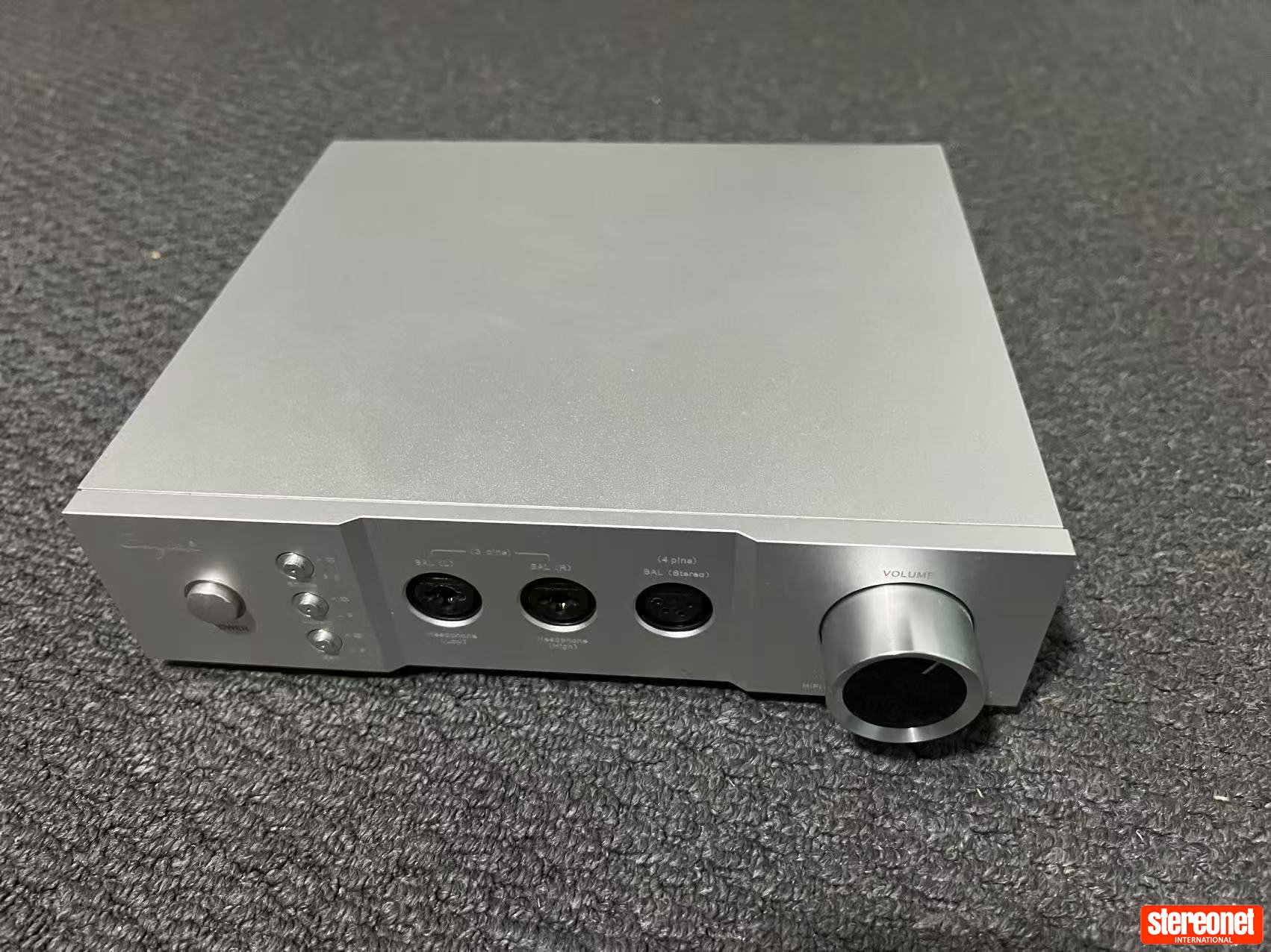Cayin iHA-6 Desktop Headphone Amplifier