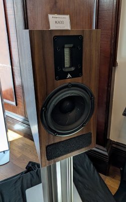 Kerr Acoustic K400.jpg