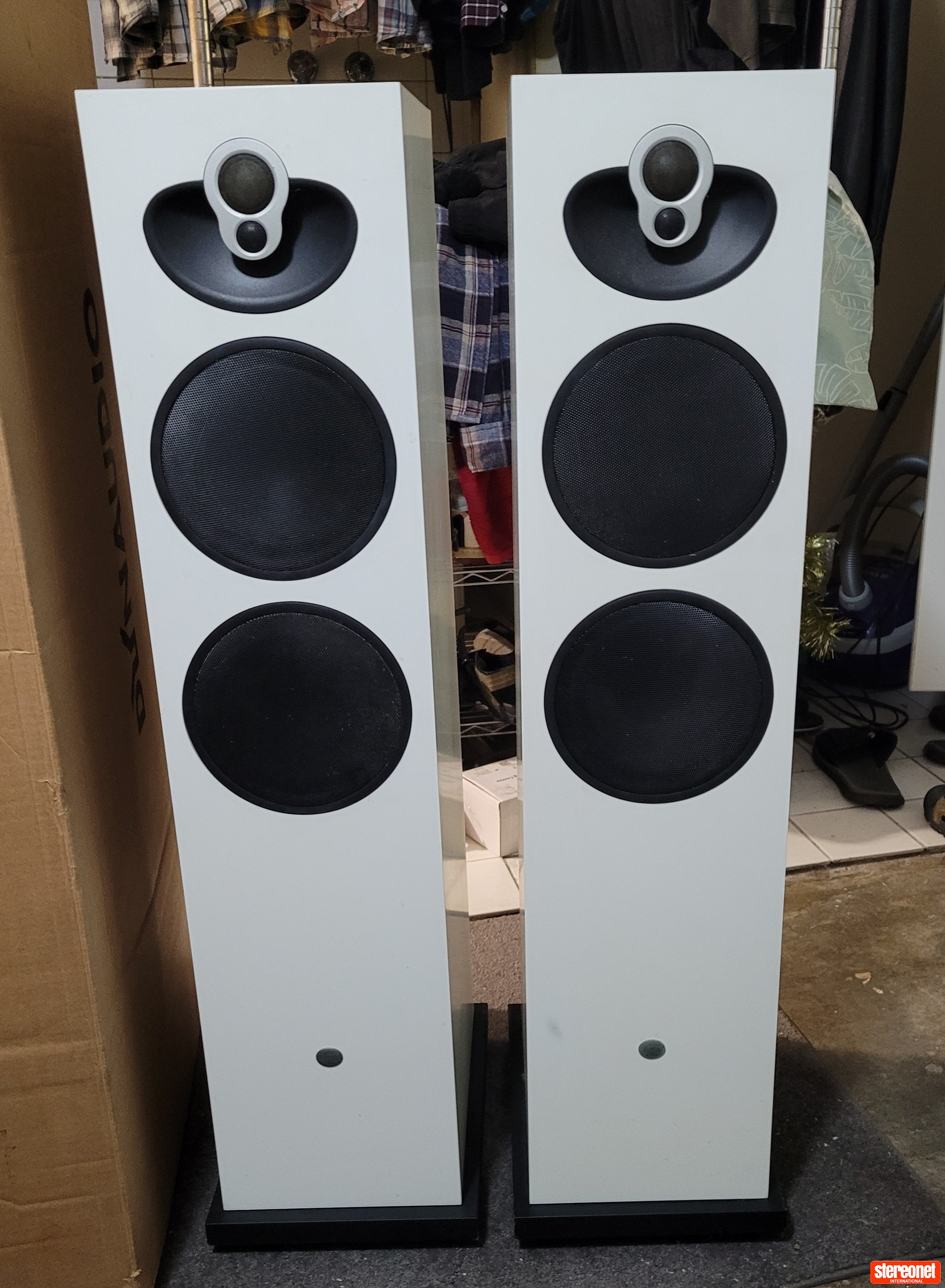 Linn Majik 140 Floorstanding Loudspeakers