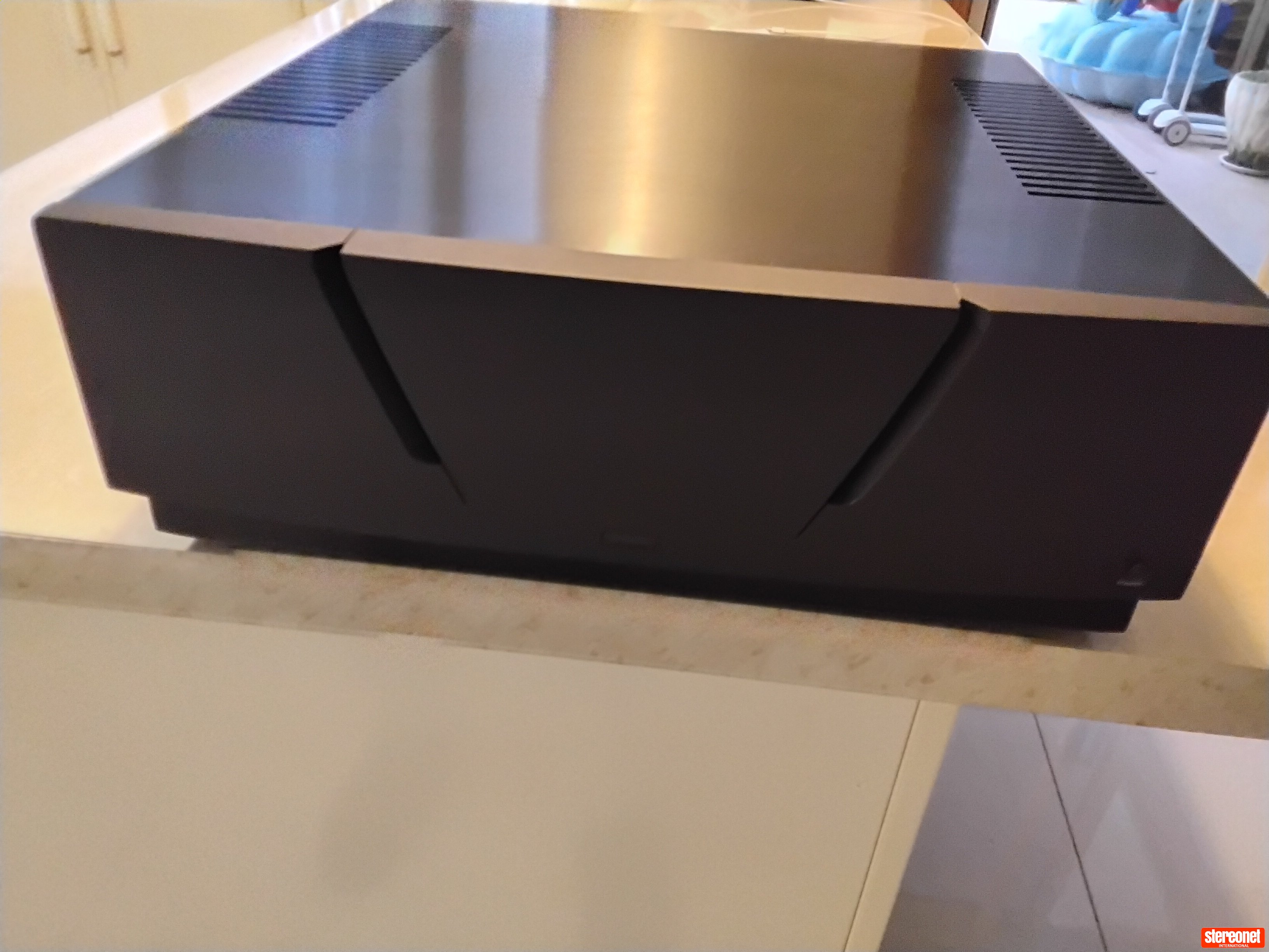 Quad Platinum Stereo Power Amplifier