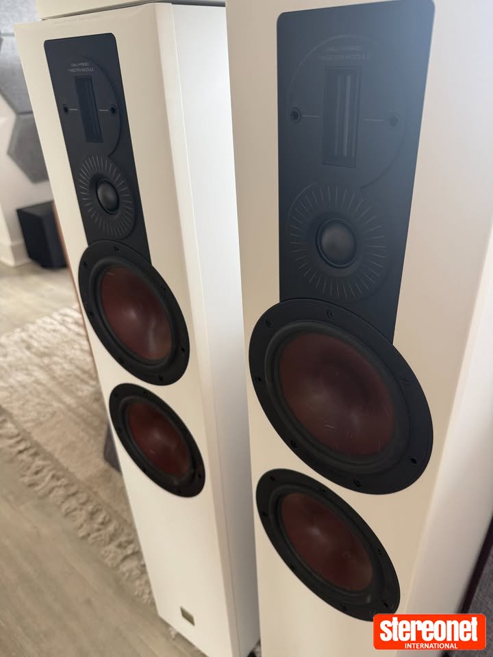 DALI Opticon 6 Mk2 and Vokal Mk2 centre Loudspeaker Package
