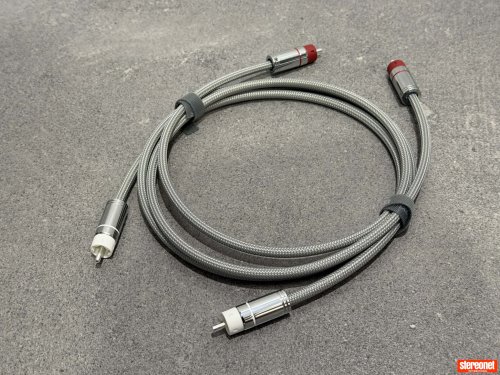Custom solid core silver Interconnect Cables (RCA)