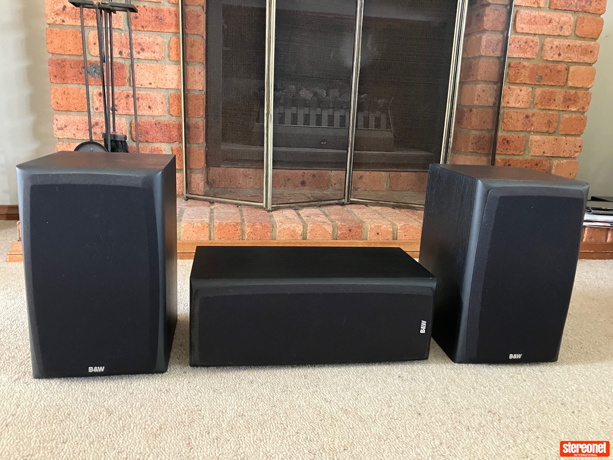 Bowers & Wilkins DM303 and LCR3 Standmount Loudspeakers