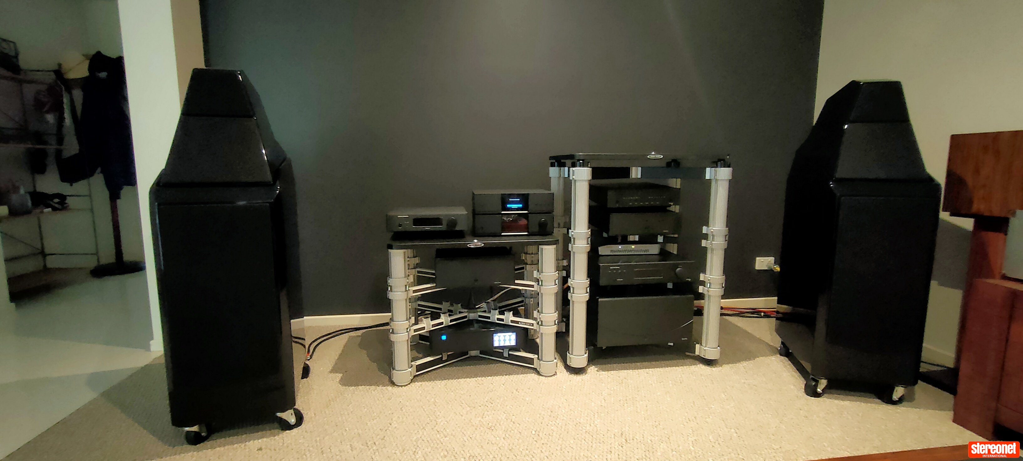 Wilson Audio Sasha Mk2 Floorstanding Loudspeakers
