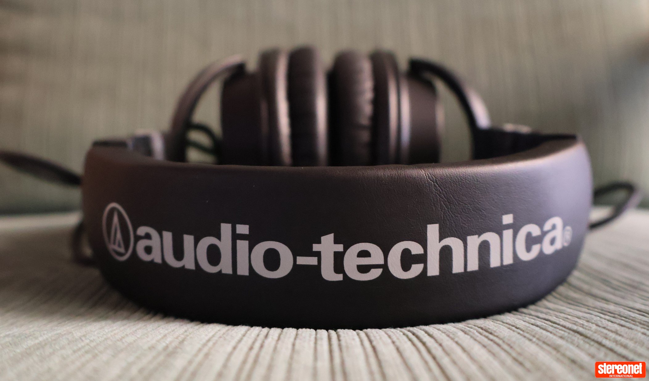 Audio Technica ATH M60X Headphones - Over/On Ear