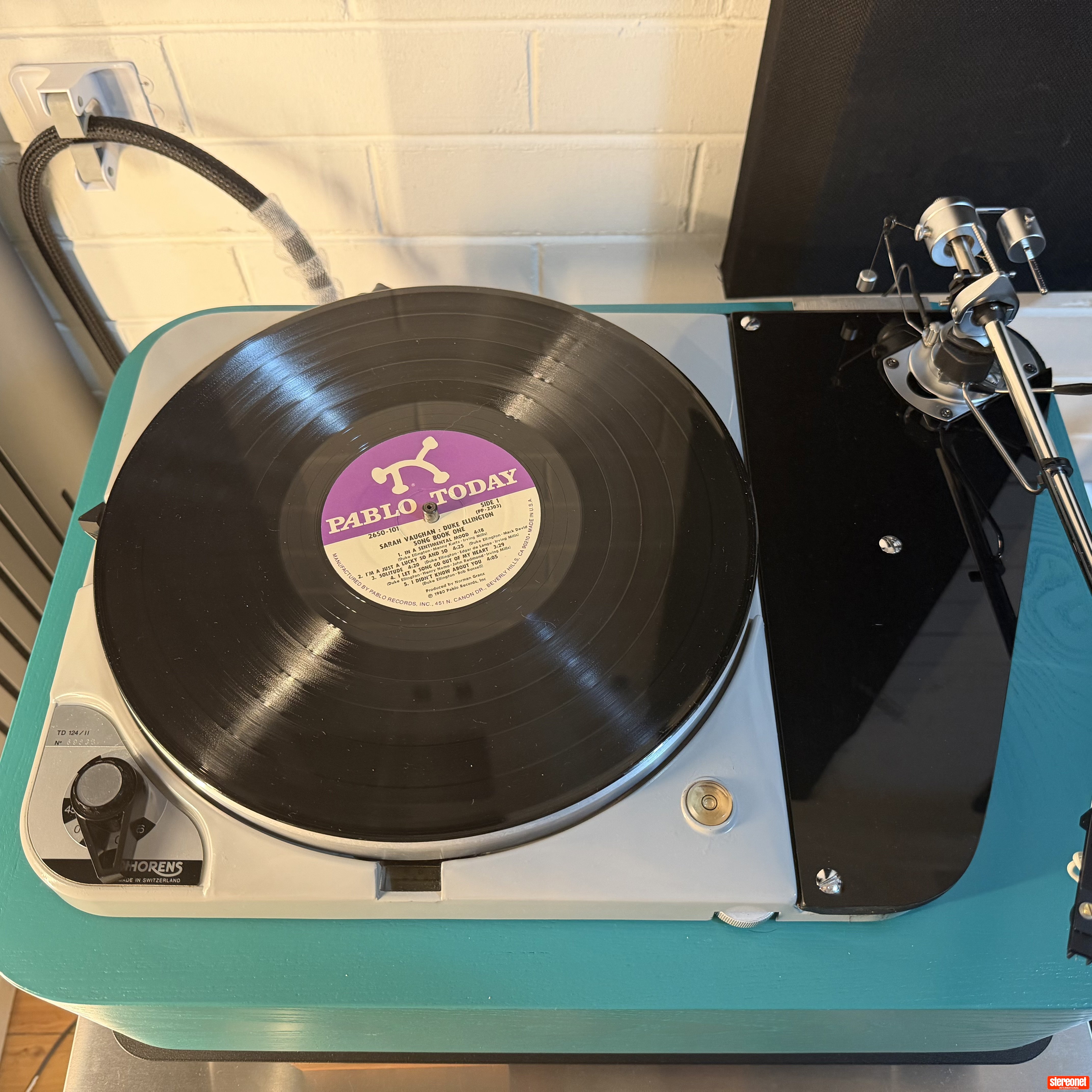 Thorens TD124 mk2 with SME-3012R Turntable and Tonearm Package