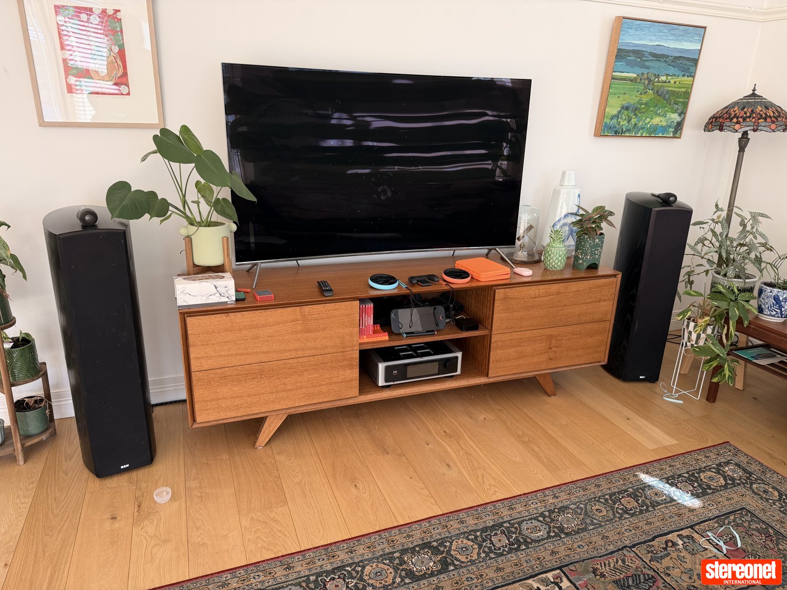 Bowers & Wilkins Nautilus 803 Floorstanding Loudspeakers