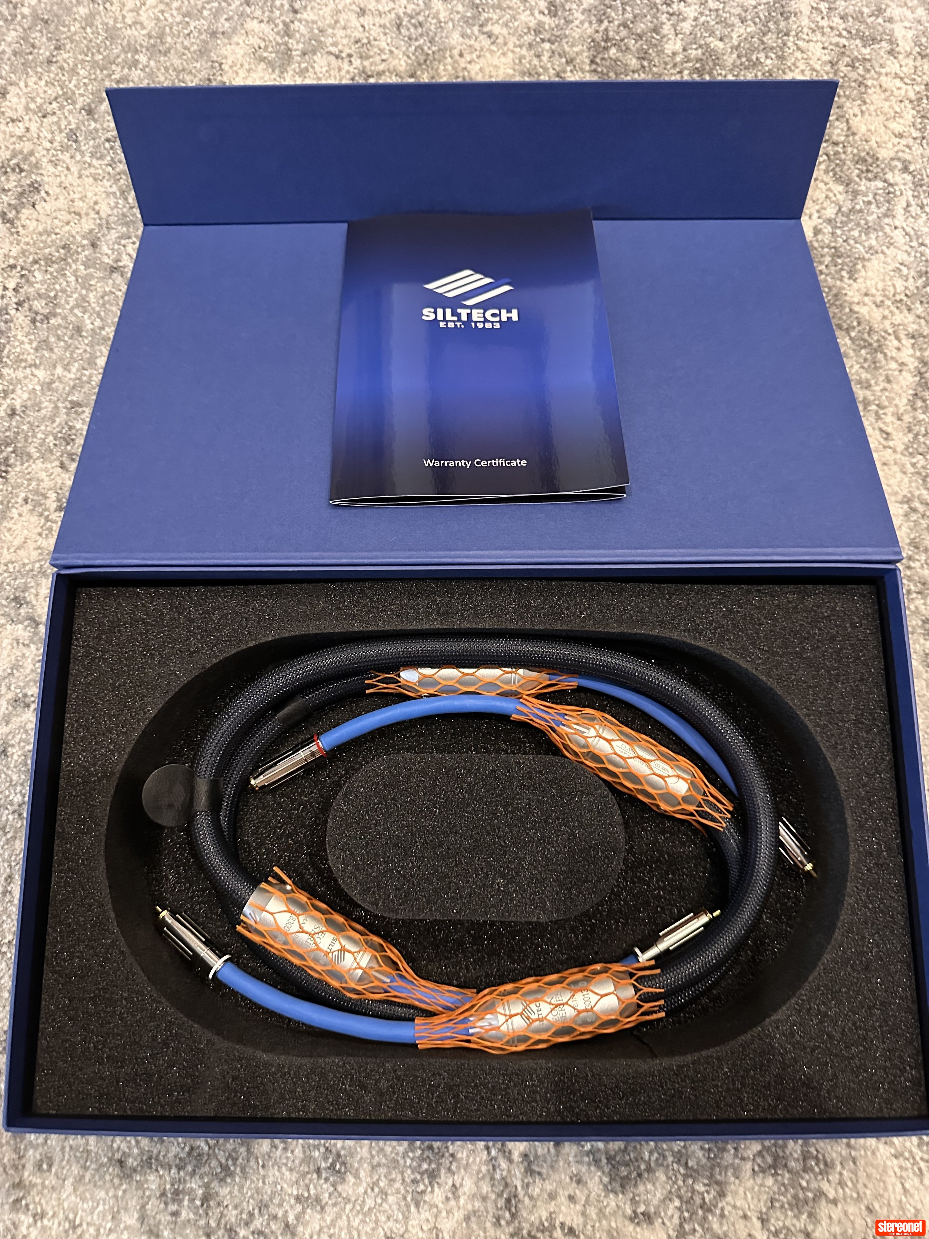 Siltech Cables Classic Legend G9 880i RCA Interconnect Cables (RCA)