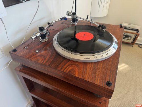 Victor JVC TT801 Turntable