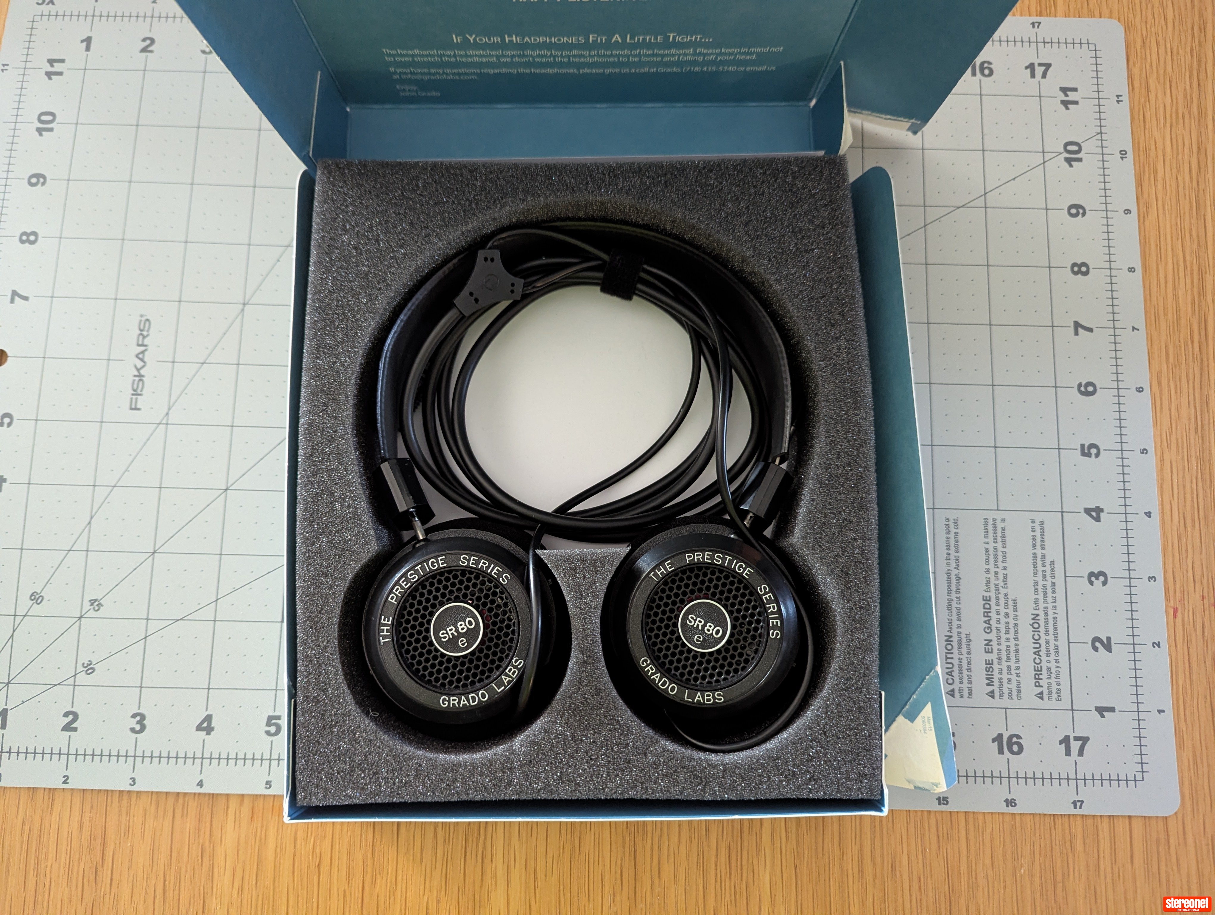 Grado SR80e Headphones - Over/On Ear