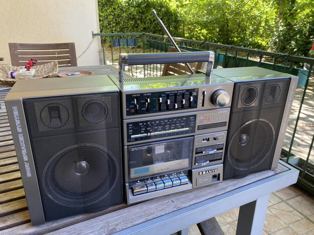 Show us your Boombox - General Hi-Fi & Beginners Discussion - StereoNET