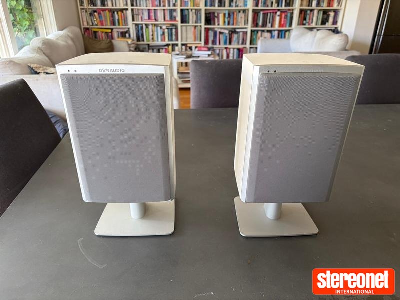 Dynaudio Xeo 2 Bluetooth Speaker