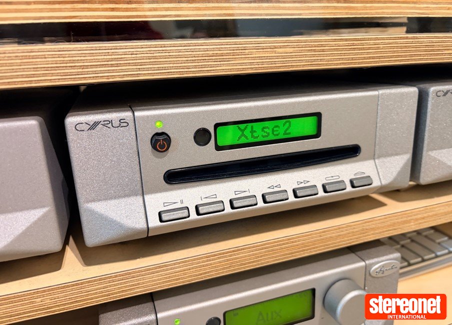 Cyrus XT SE2 & PSX-R CD Transport