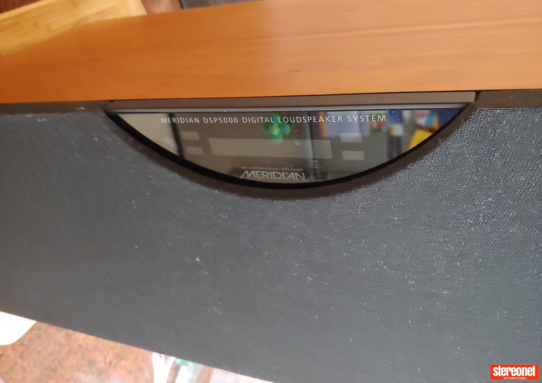 Meridian Audio DSP5000 Centre Speaker