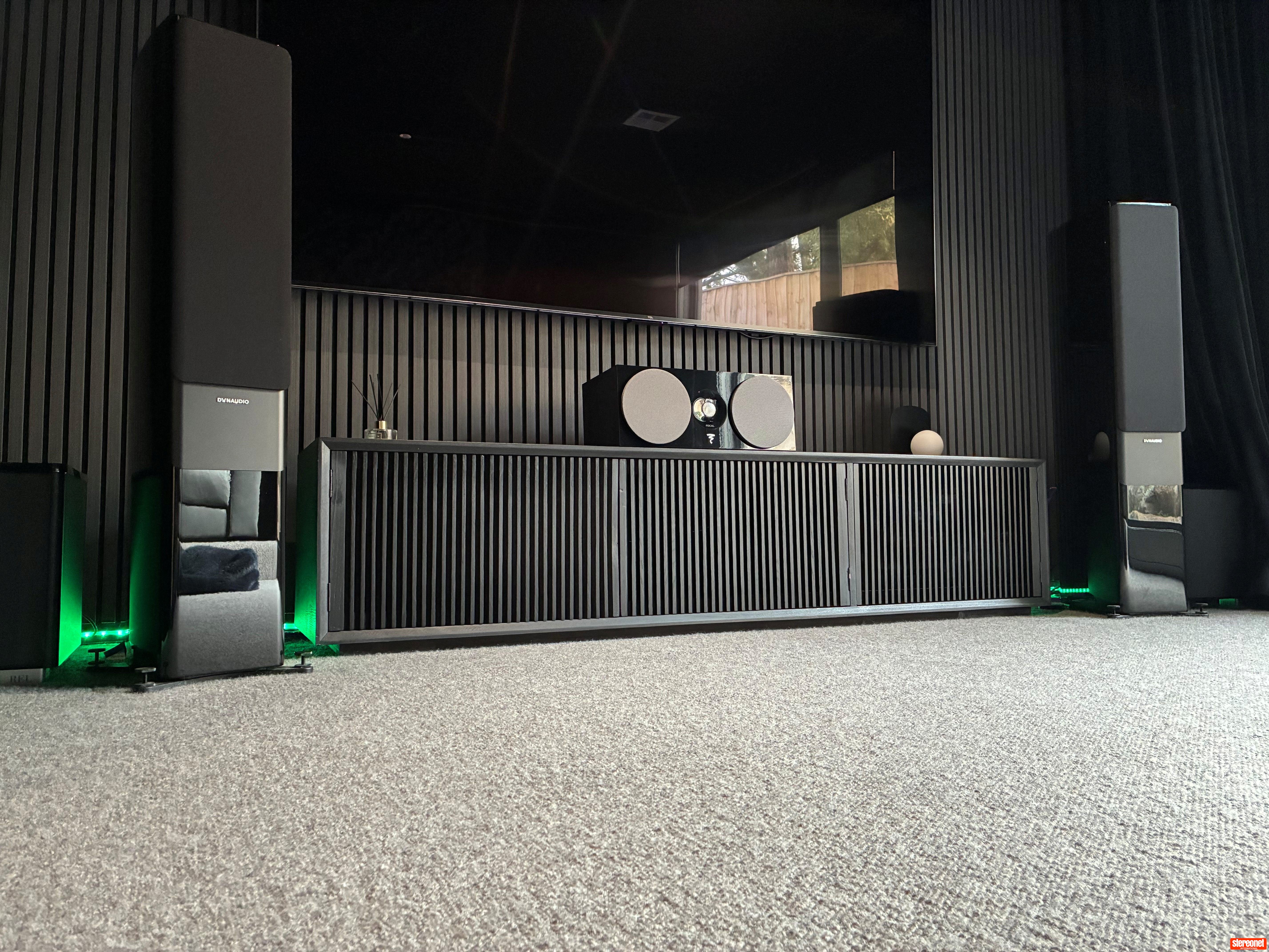 Dynaudio Contour 30i Floorstanding Loudspeakers