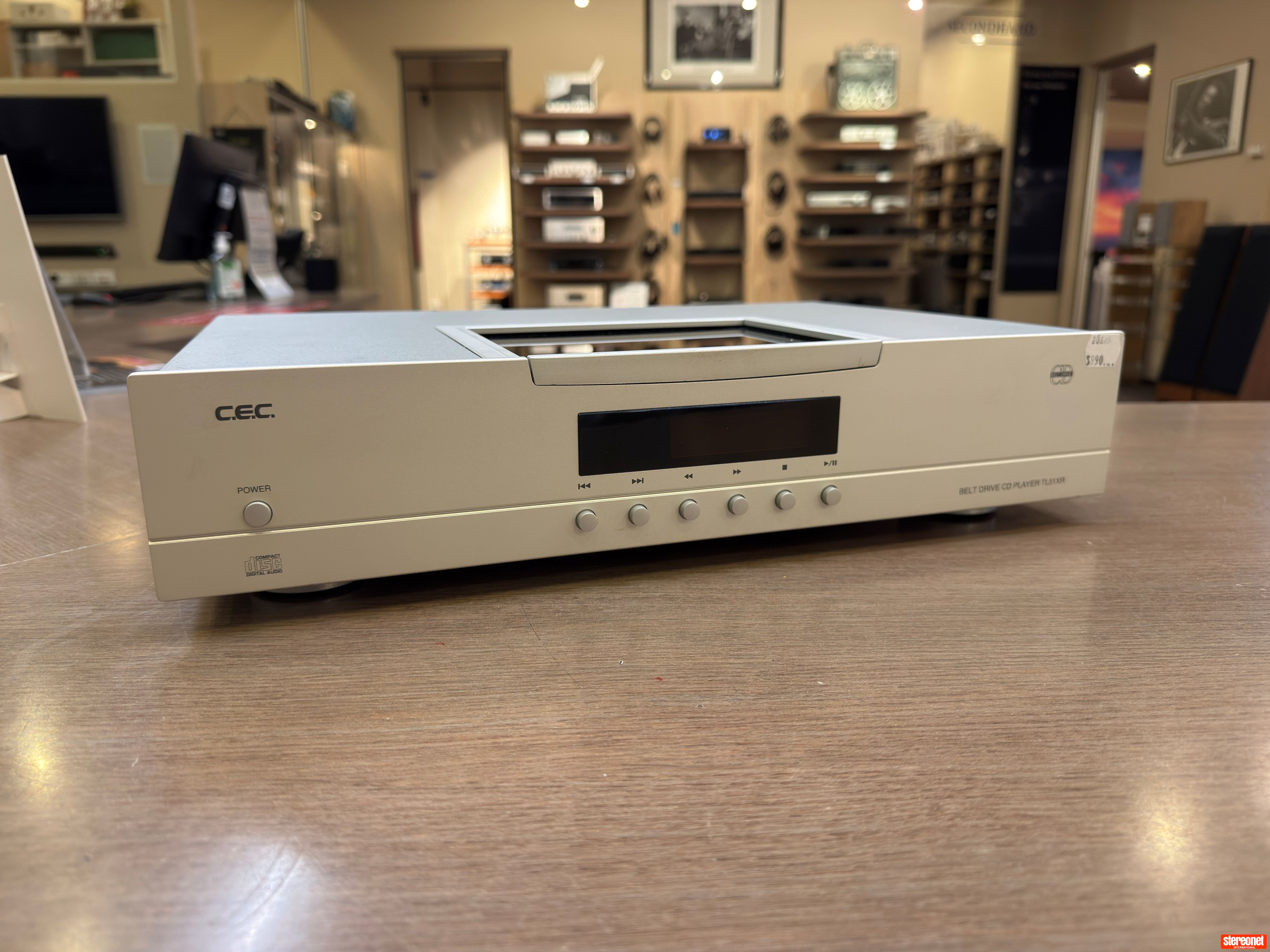 CEC TL51XR Belt Drive CD Player