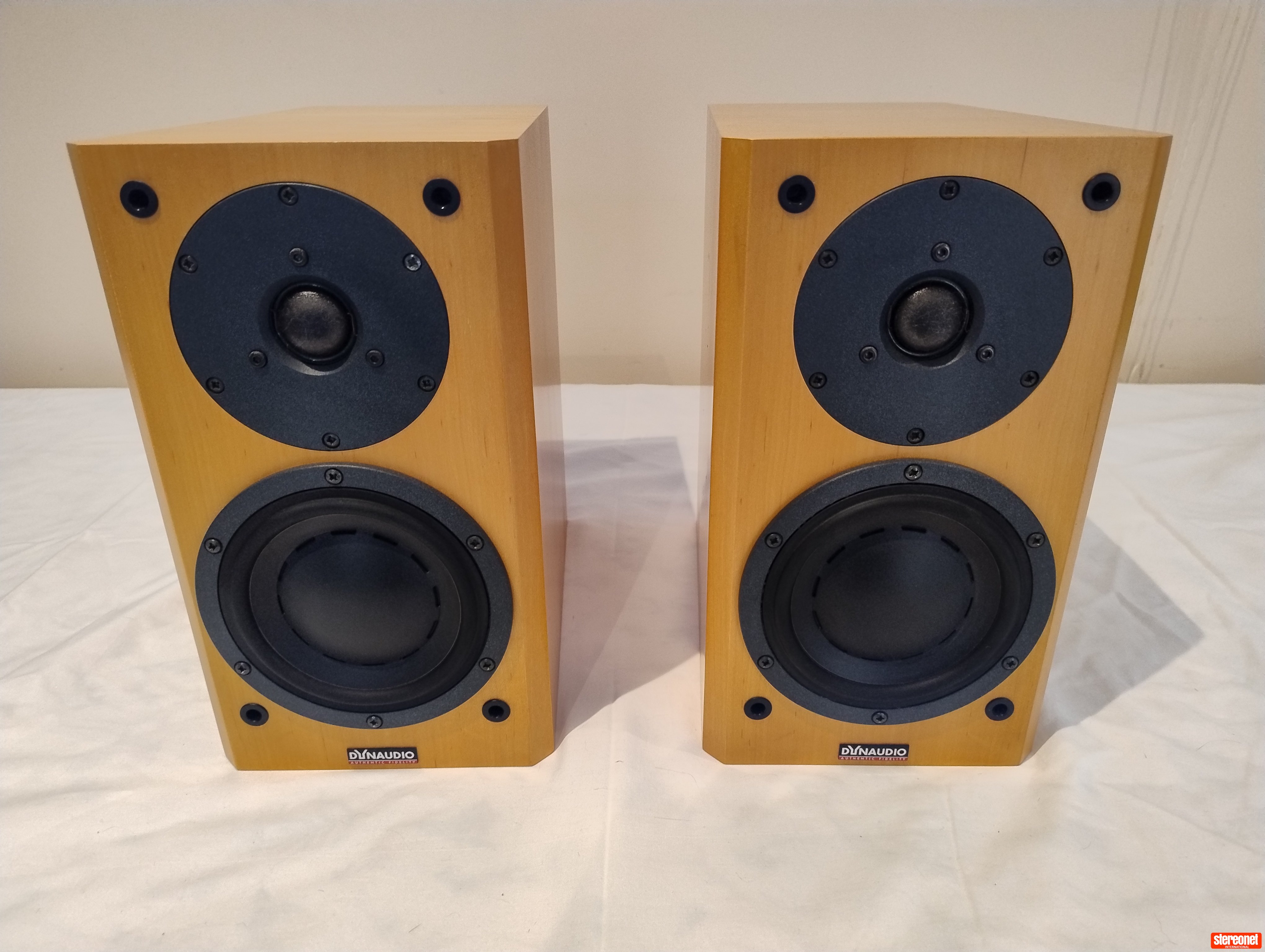 Dynaudio Focus 110 Bookshelf Loudspeakers