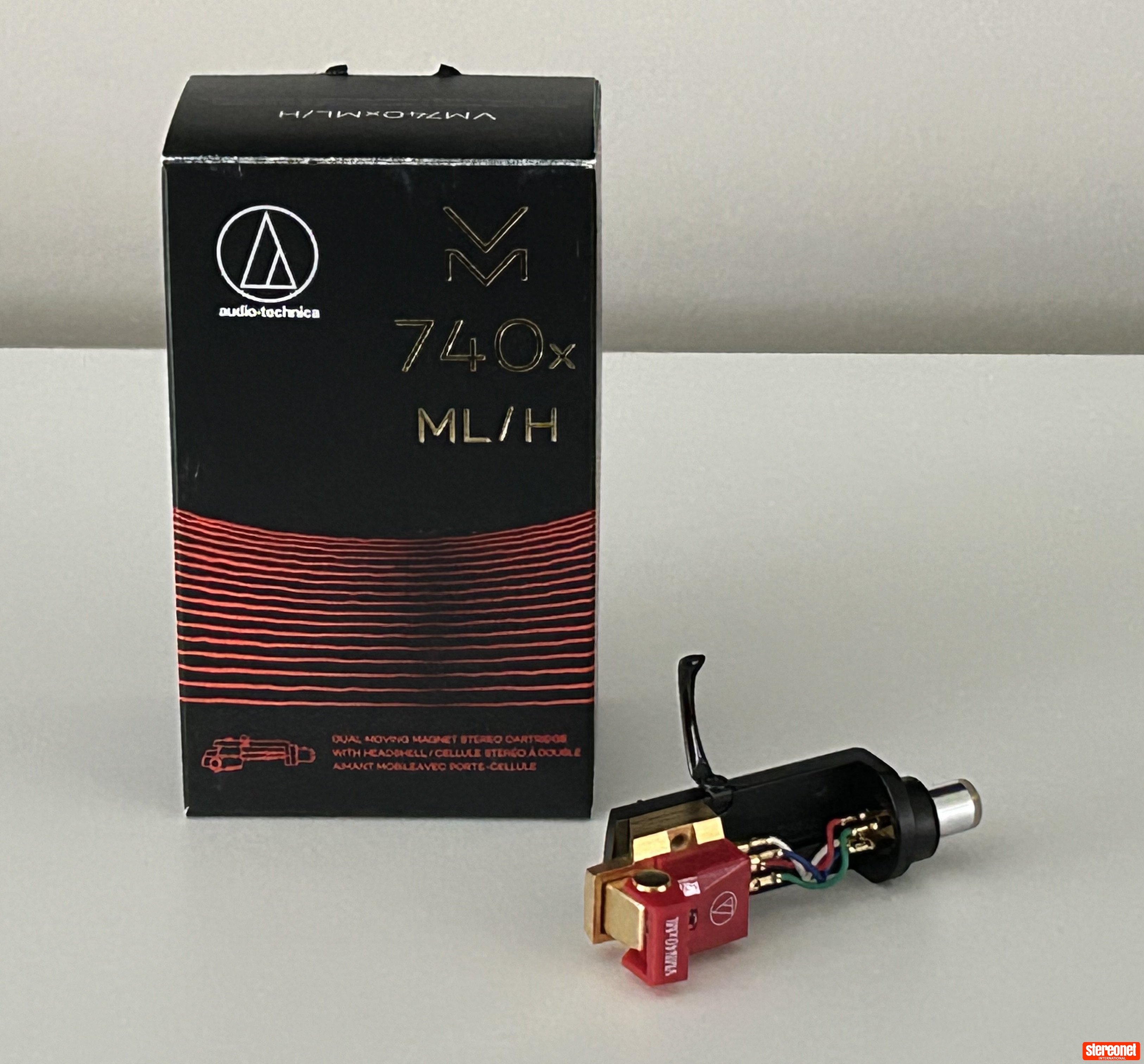 Audio Technica Audio Technica AT-VM740xML/H Cartridge, Stylus & Headshell Package Phono Cartridge (MM)
