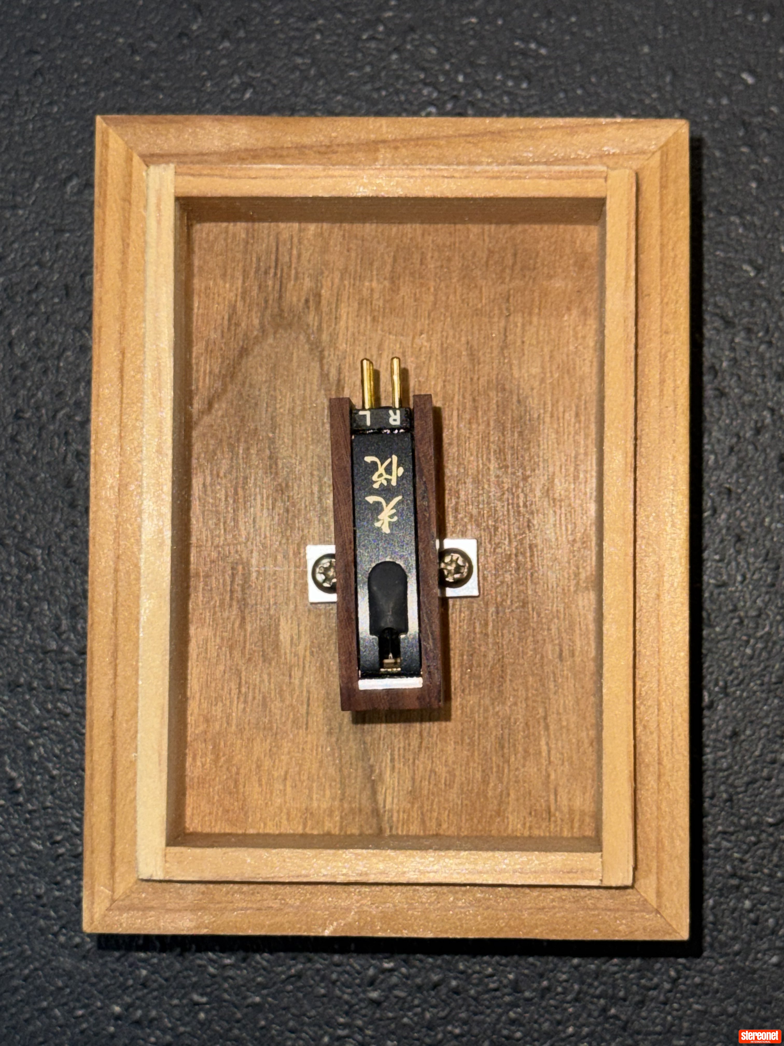 Koetsu Rosewood Signature Cartridge Phono Cartridge (MC)