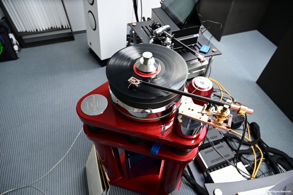 Tantalising Turntables - Page 116 - Turntables, Record Players & Vinyl ...