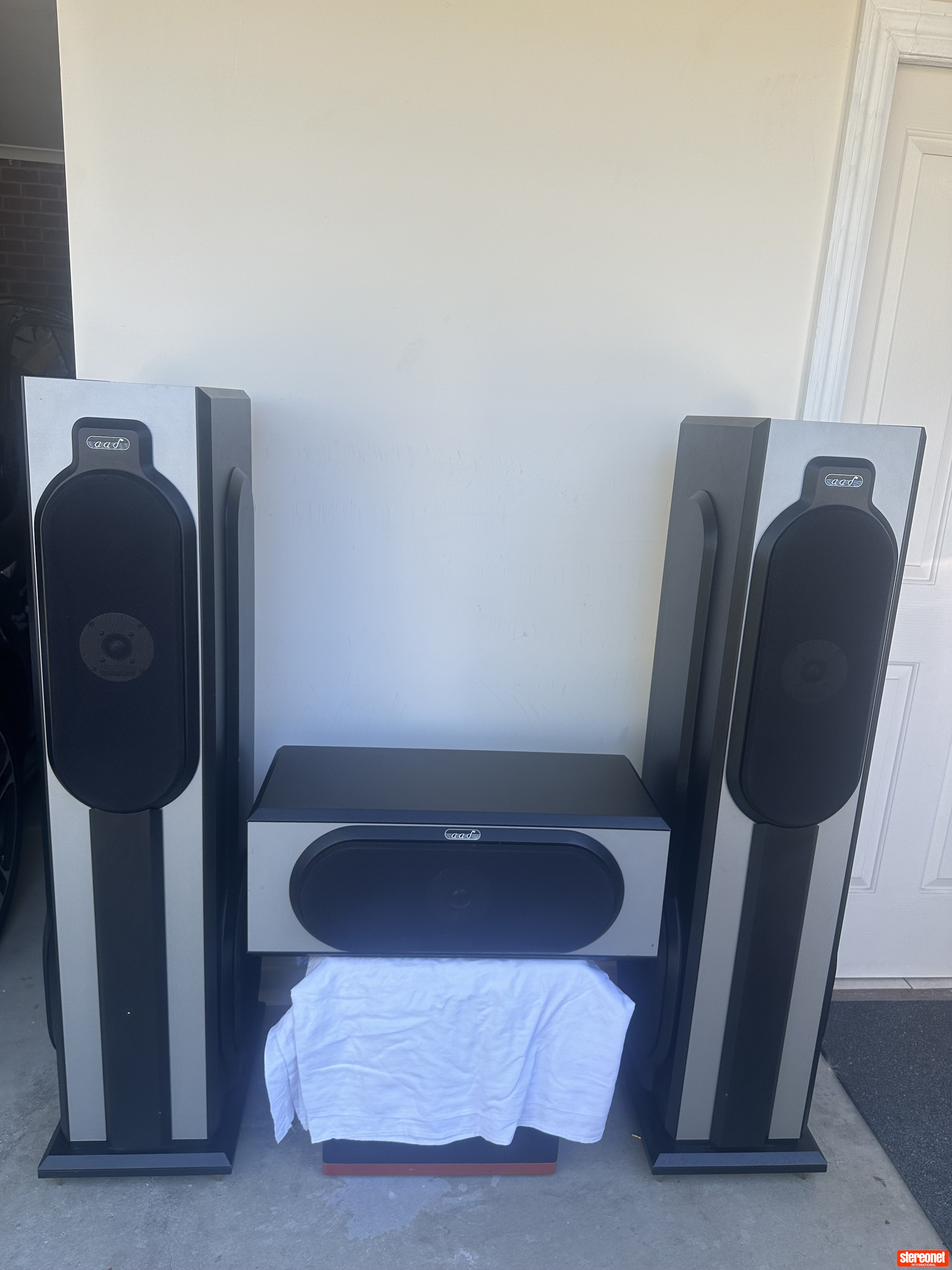 AAD Q40 and Q20 Floorstanding Loudspeakers