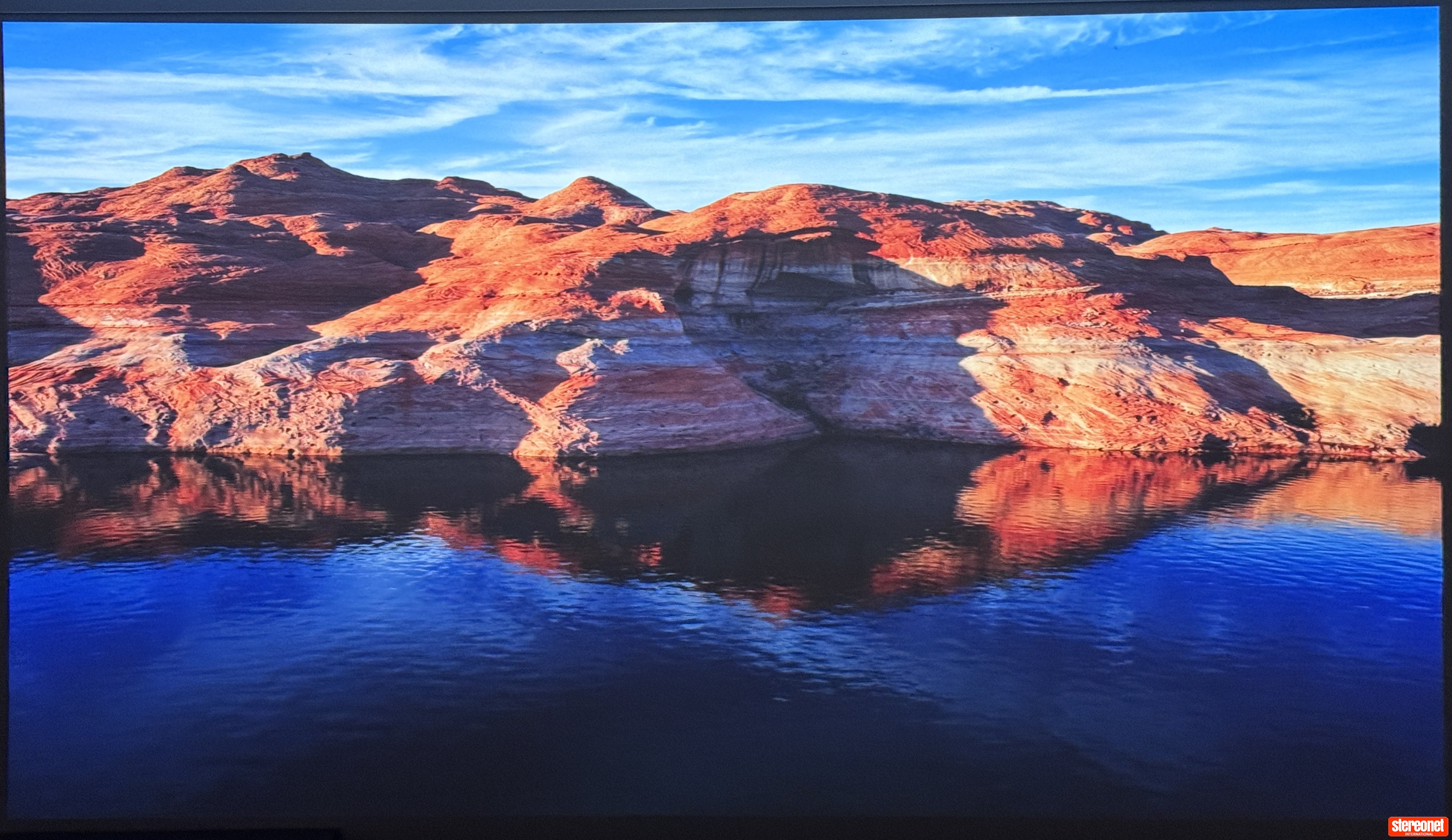 JVC DLA N7 Projector