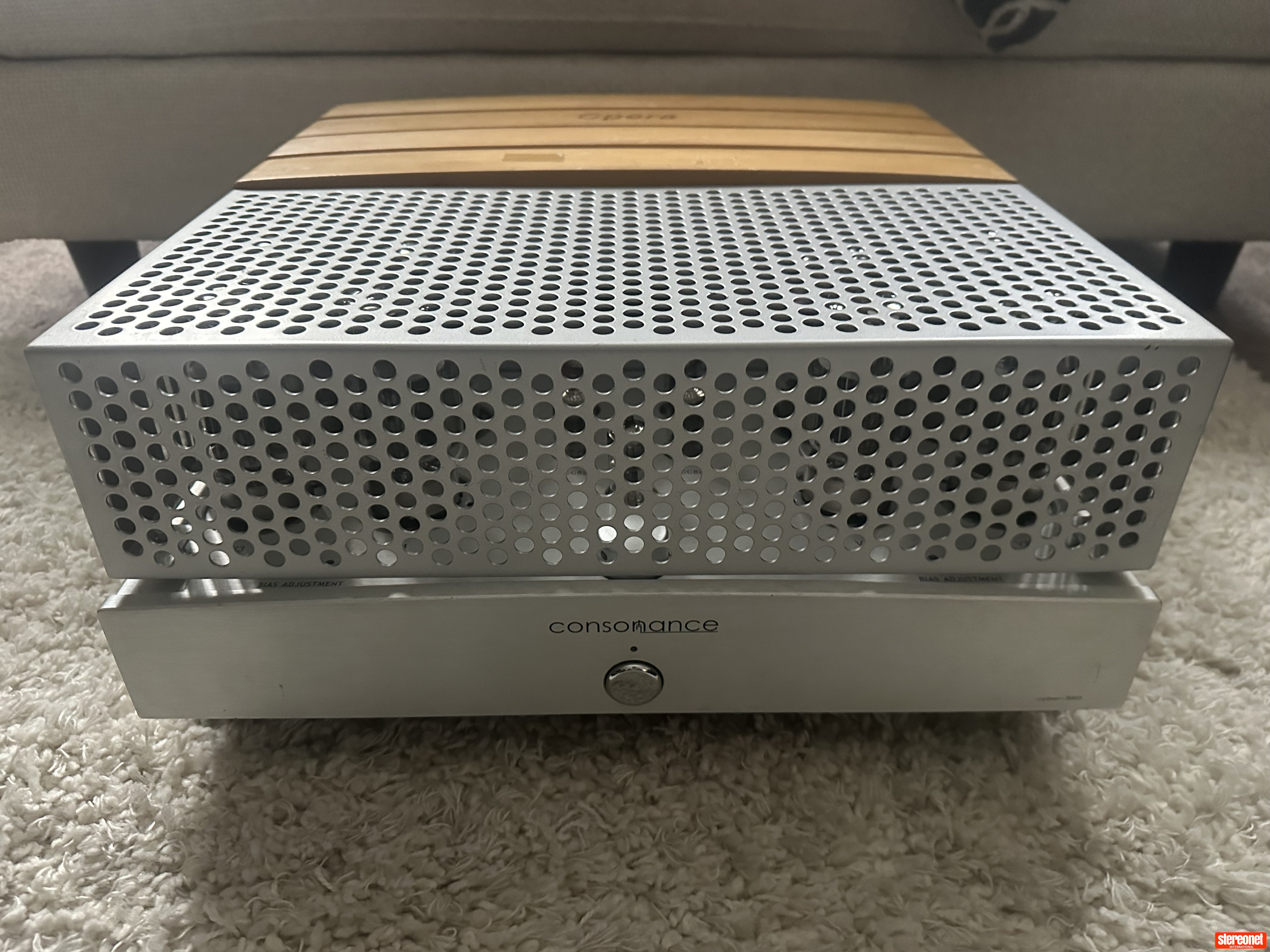 Consonance Opera 880 Power Amplifier