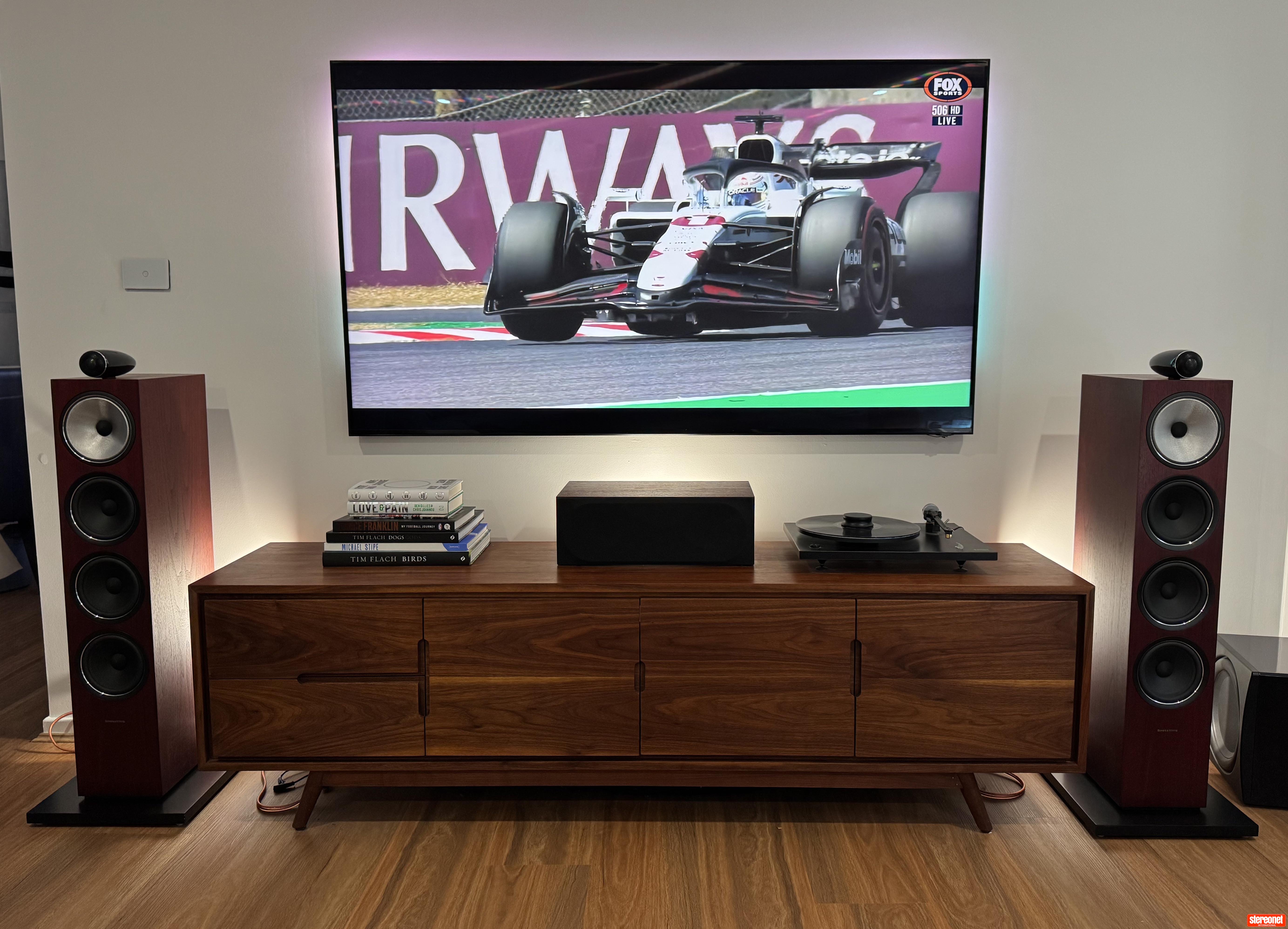 Bowers & Wilkins 702 S2 Floorstanding Loudspeakers