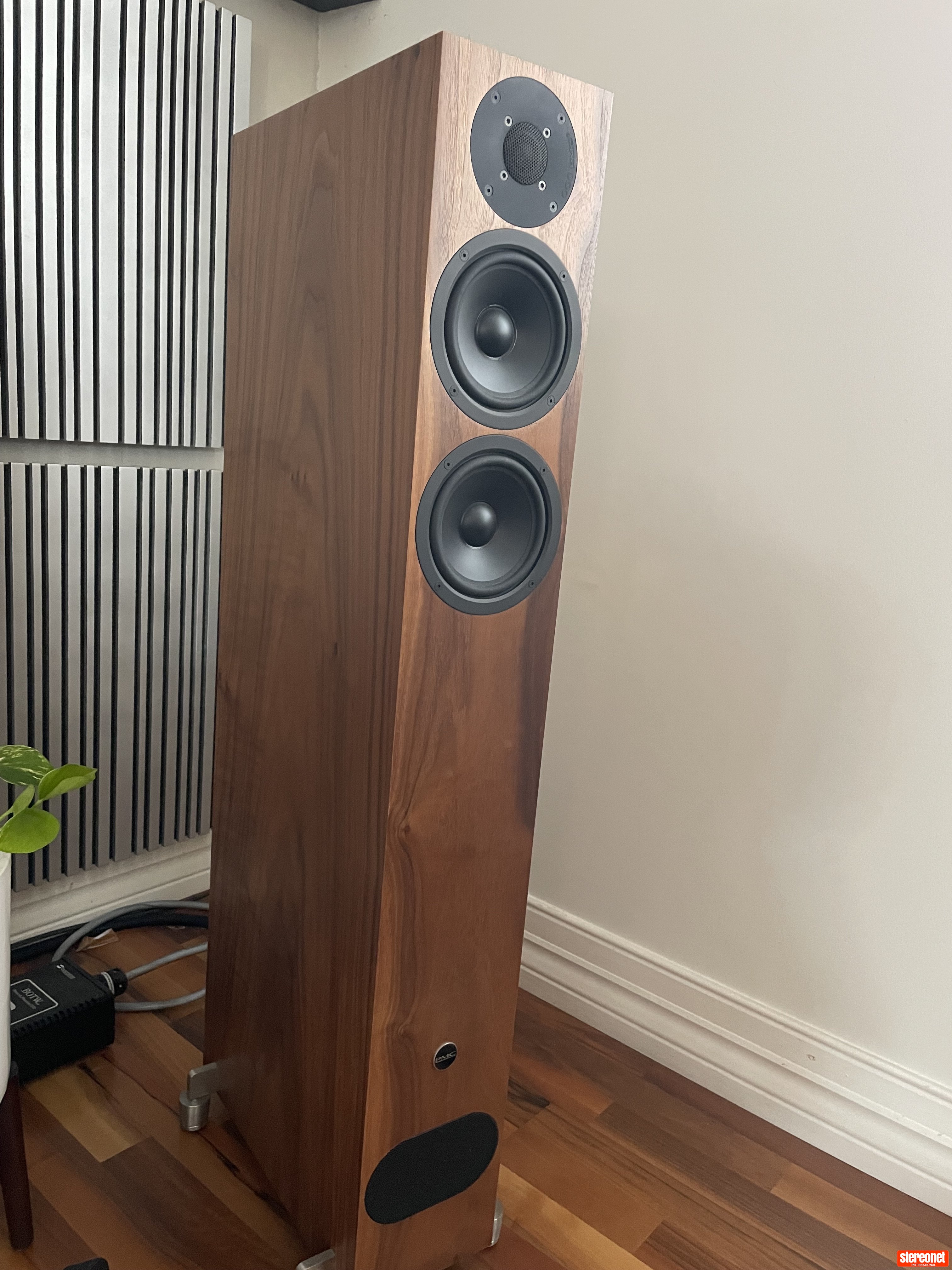 PMC Speakers Fact 8 signature Floorstanding Loudspeakers