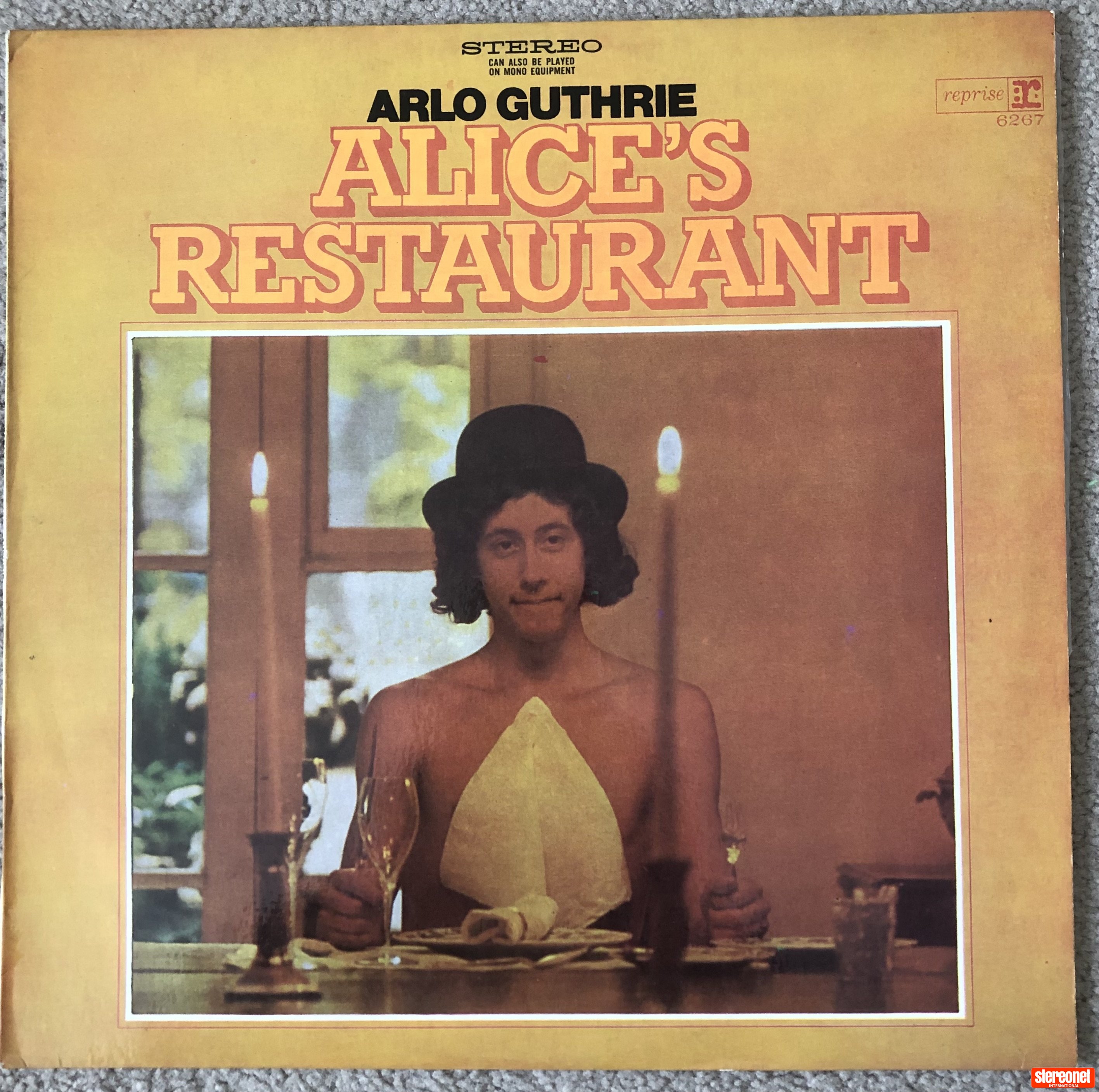 Arlo Guthrie - Alice’s Restaurant Vinyl Record (LP)