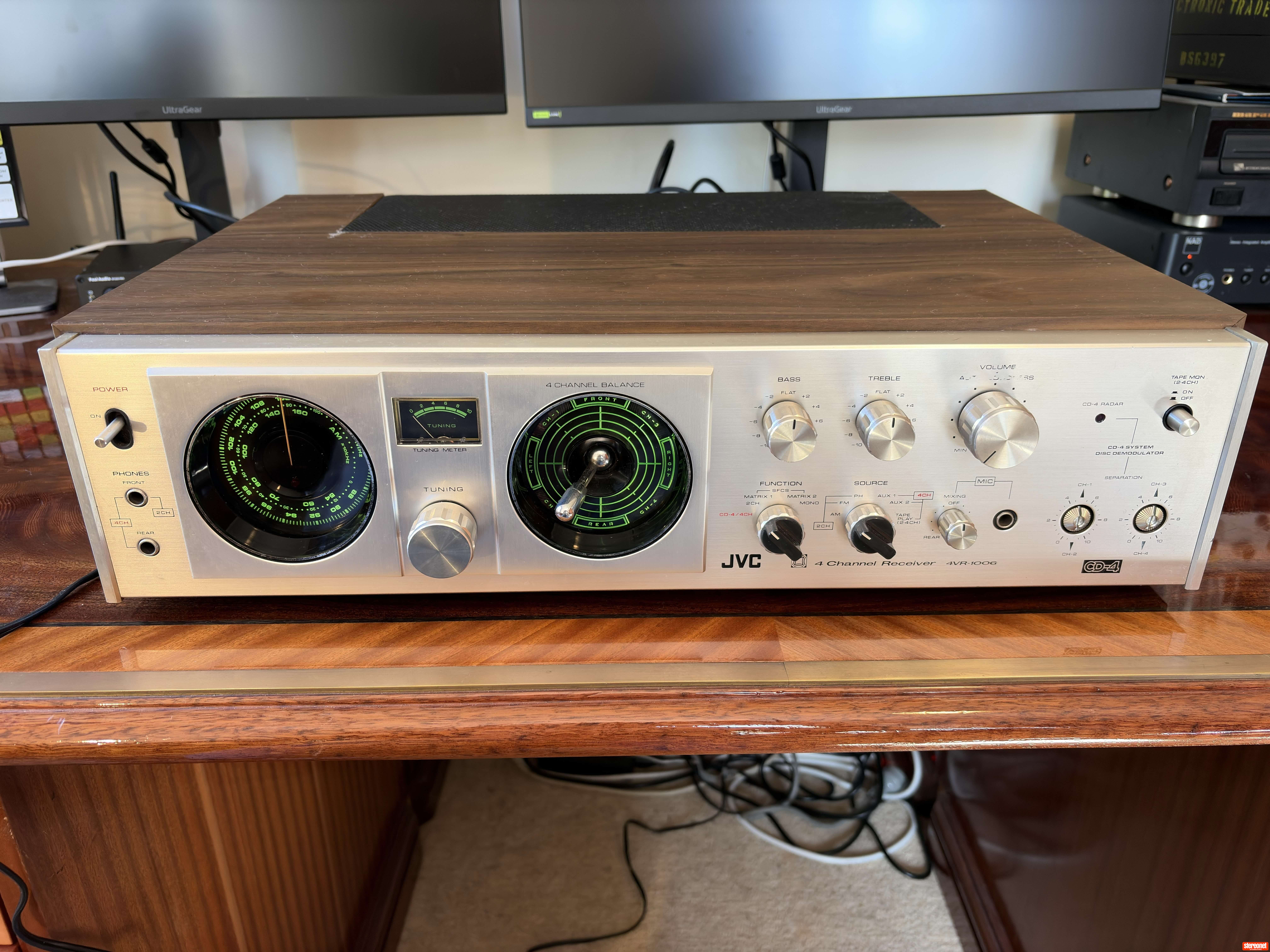 JVC 4VA-1006 Receiver