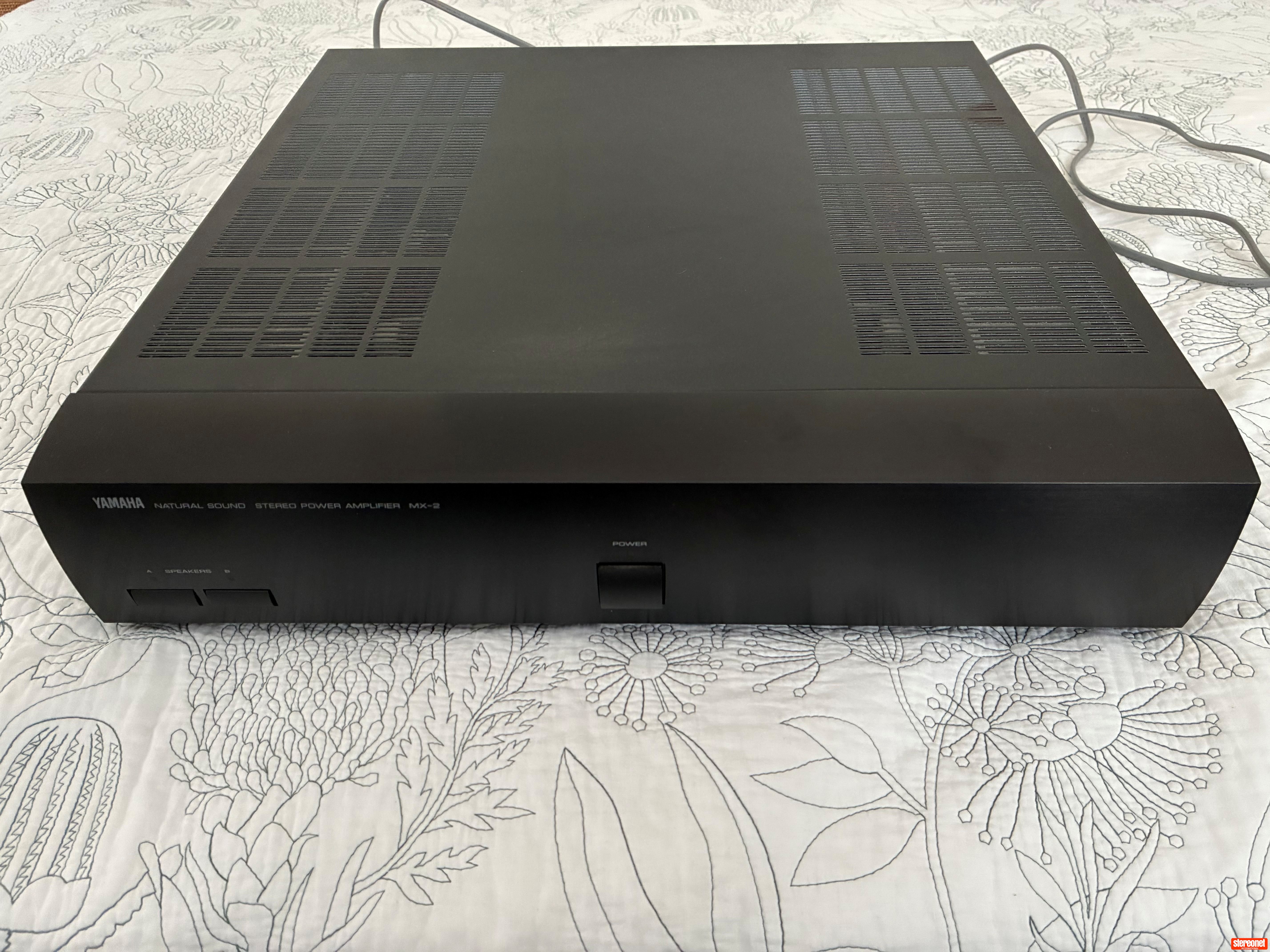 Yamaha MX2 Power Amplifier