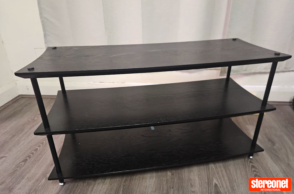 Quadraspire QAVM AV Rack / Cabinet