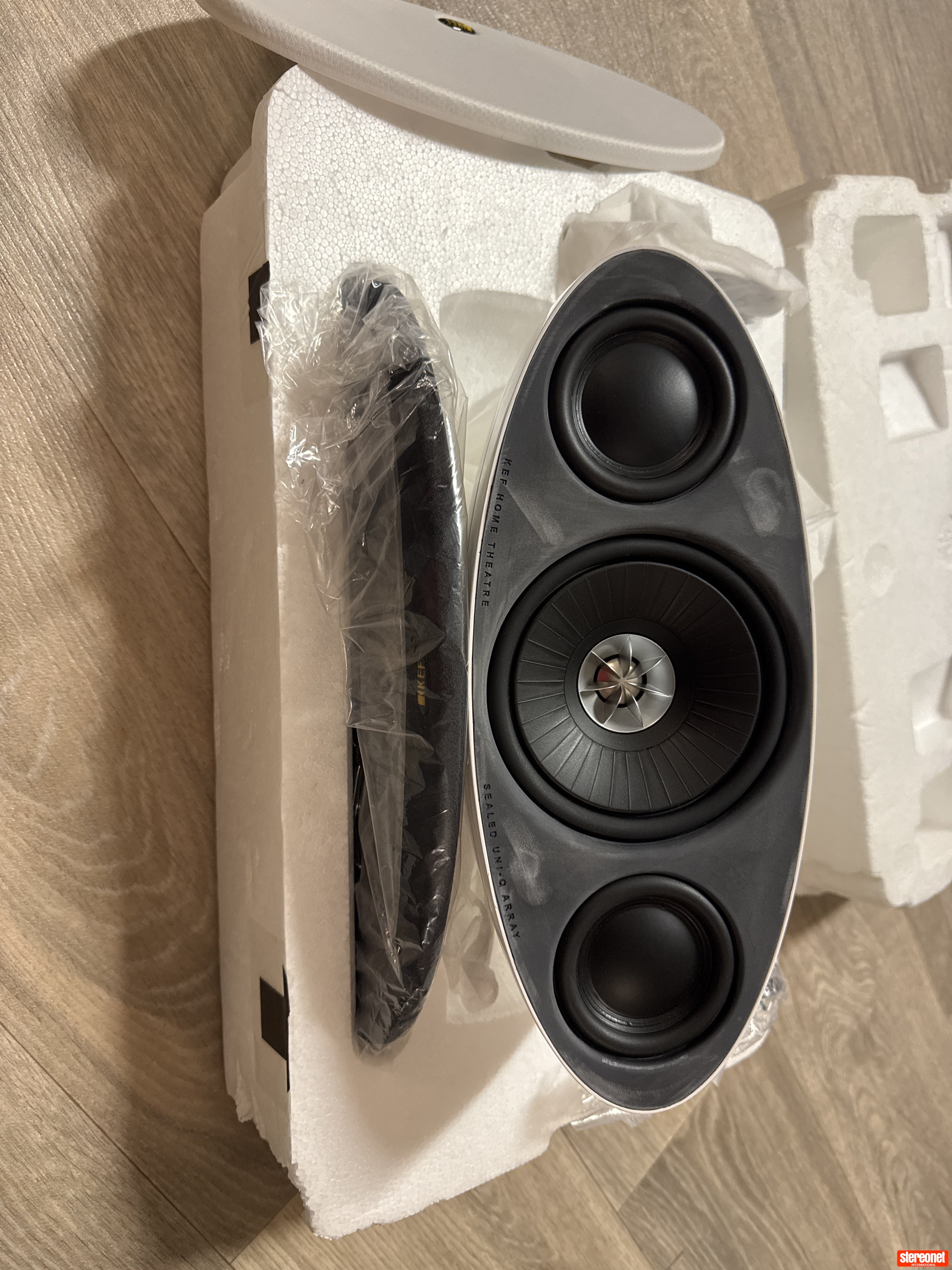 KEF HTC3001 Centre Speaker