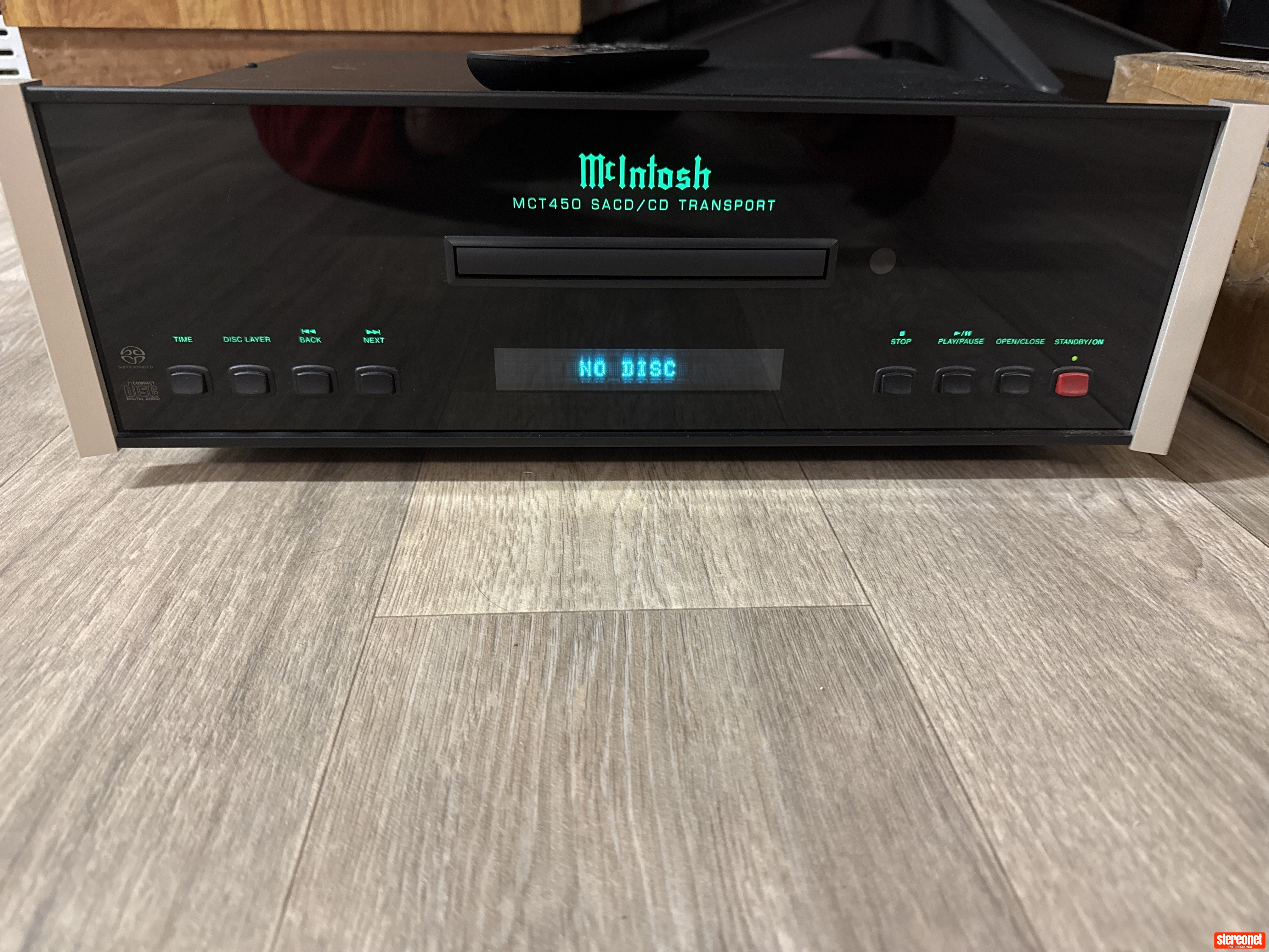 McIntosh MCT450 SACD/CD Transport CD/DVD Disc player
