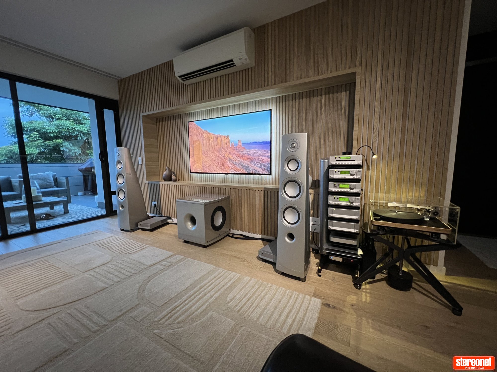 Mordaunt-Short Performance 6 Floorstanding Loudspeakers